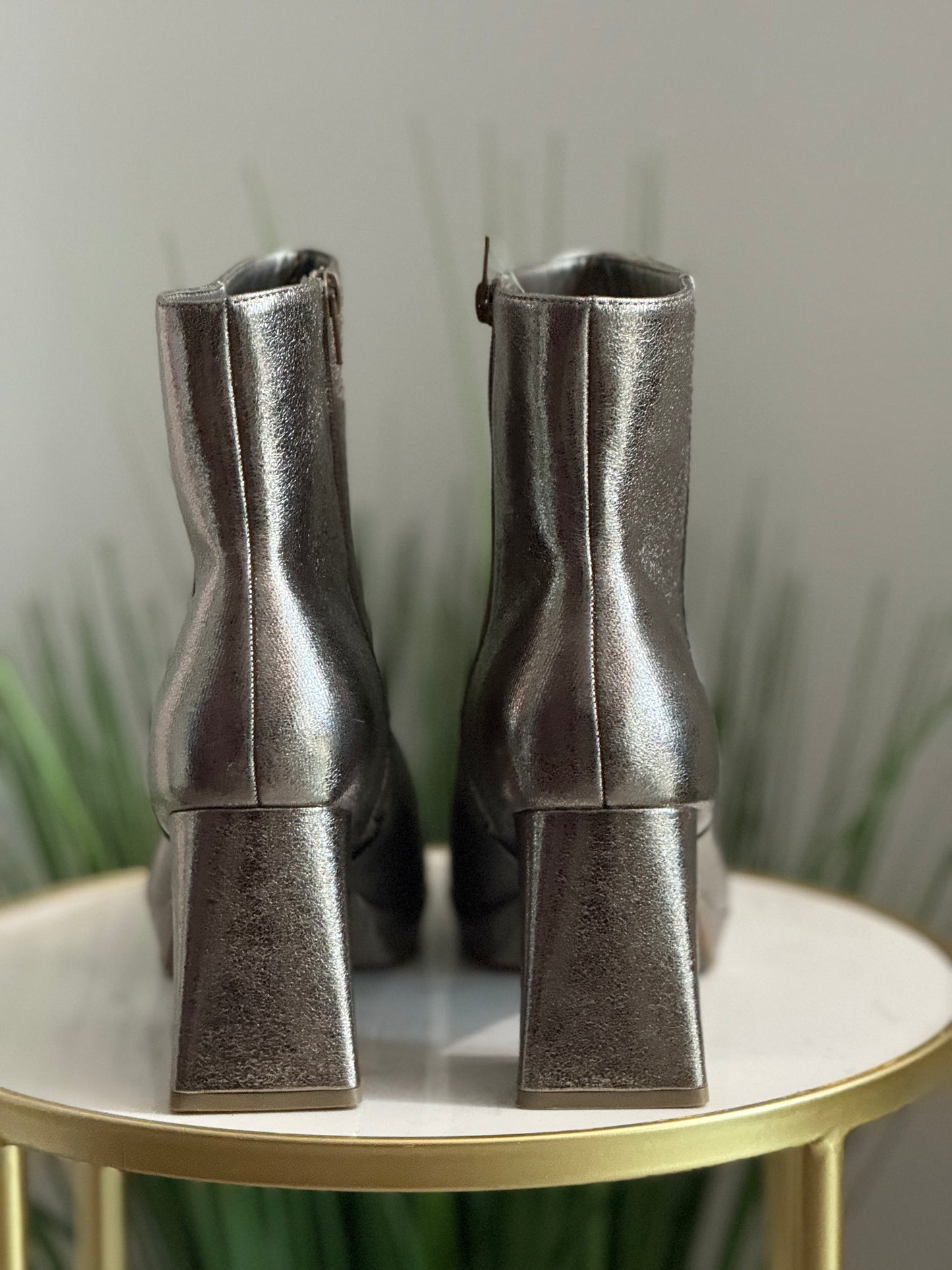 #233 Worth Boots