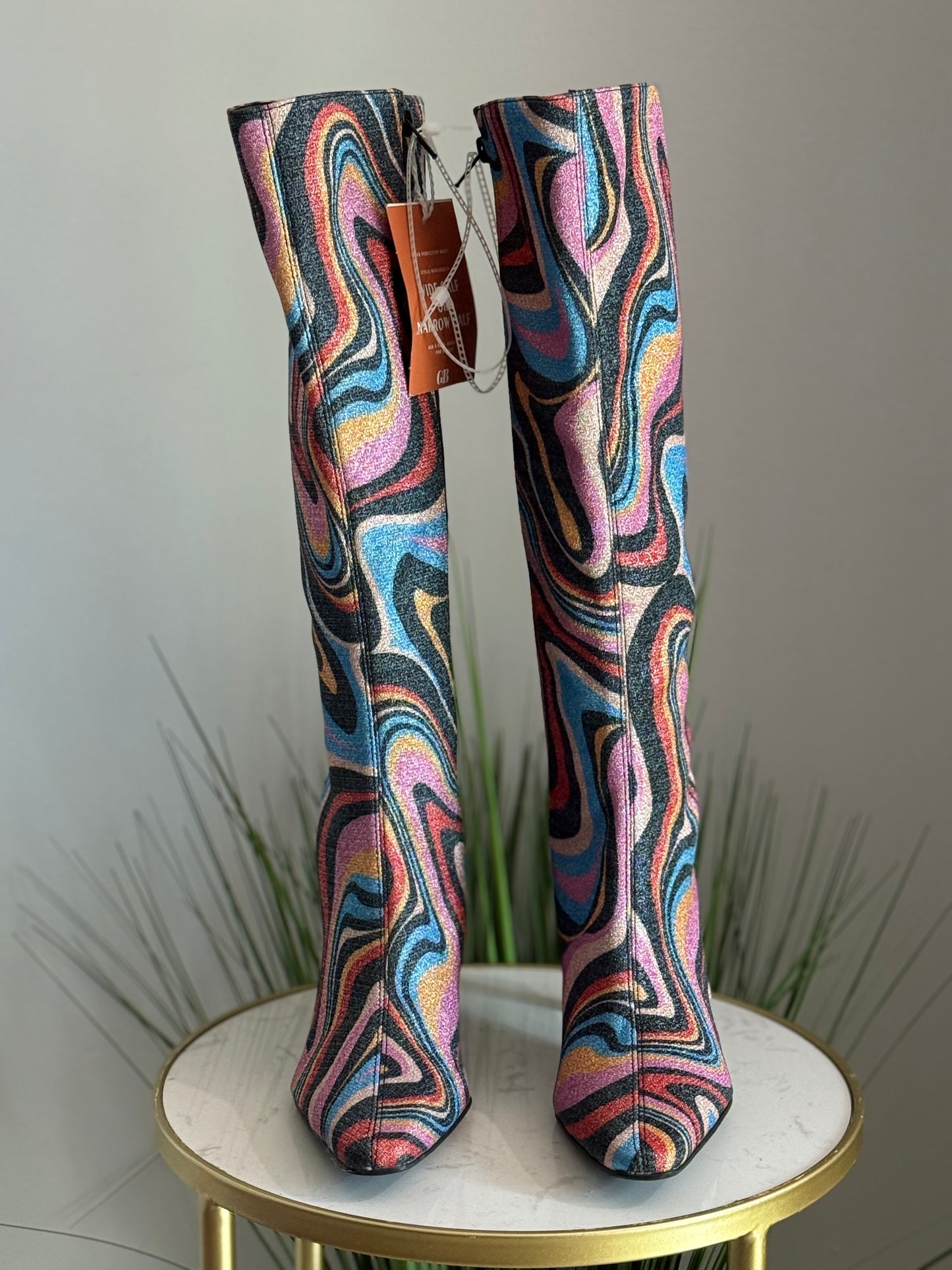 #217 Wave Boots