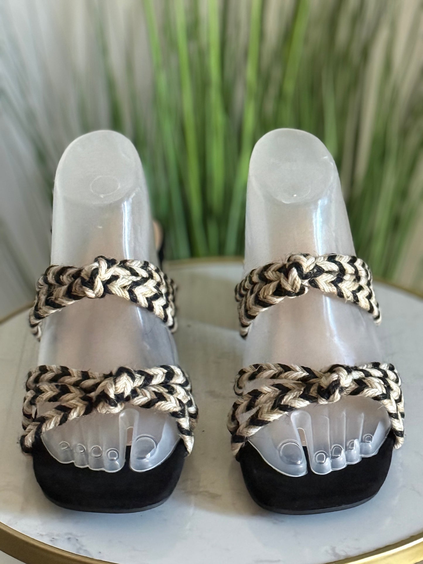 #208 Jasmine Raffia Sandal