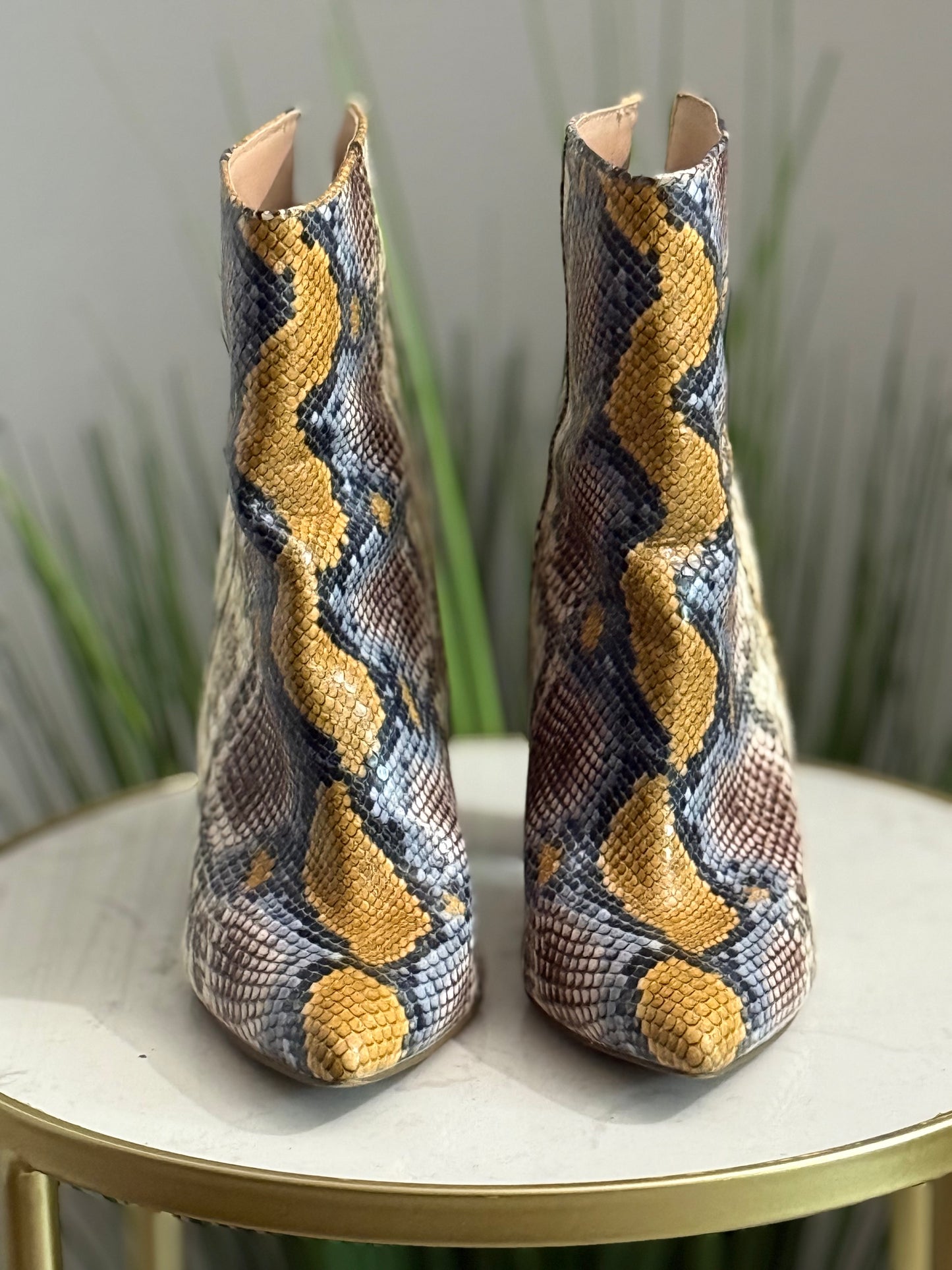 #241 SM Reptile Boots