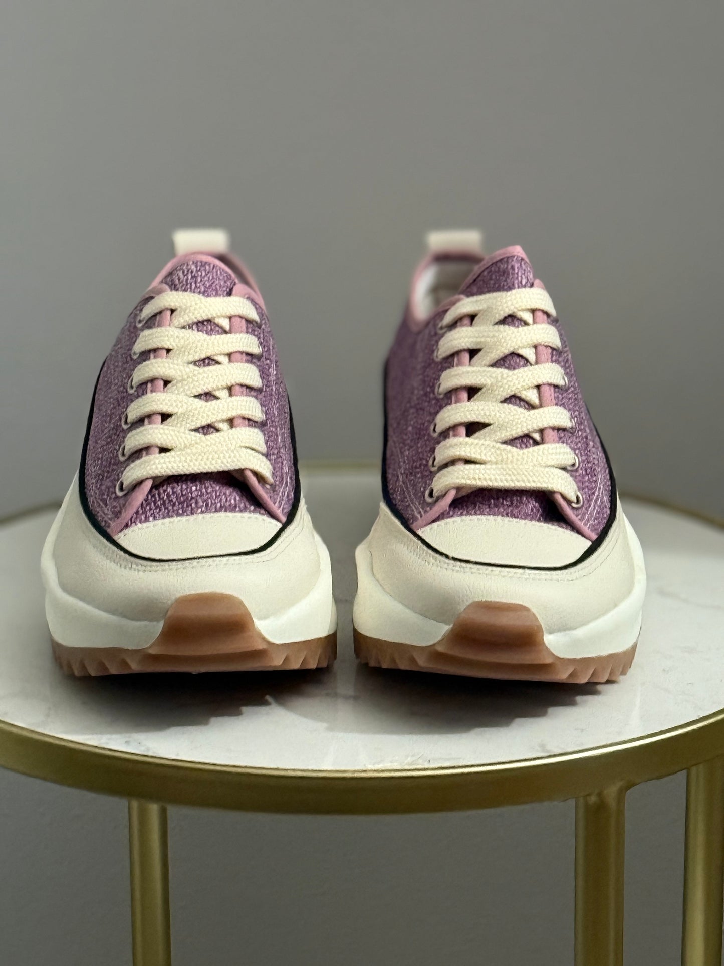 #260 Fenix Sneaker (order up a size)