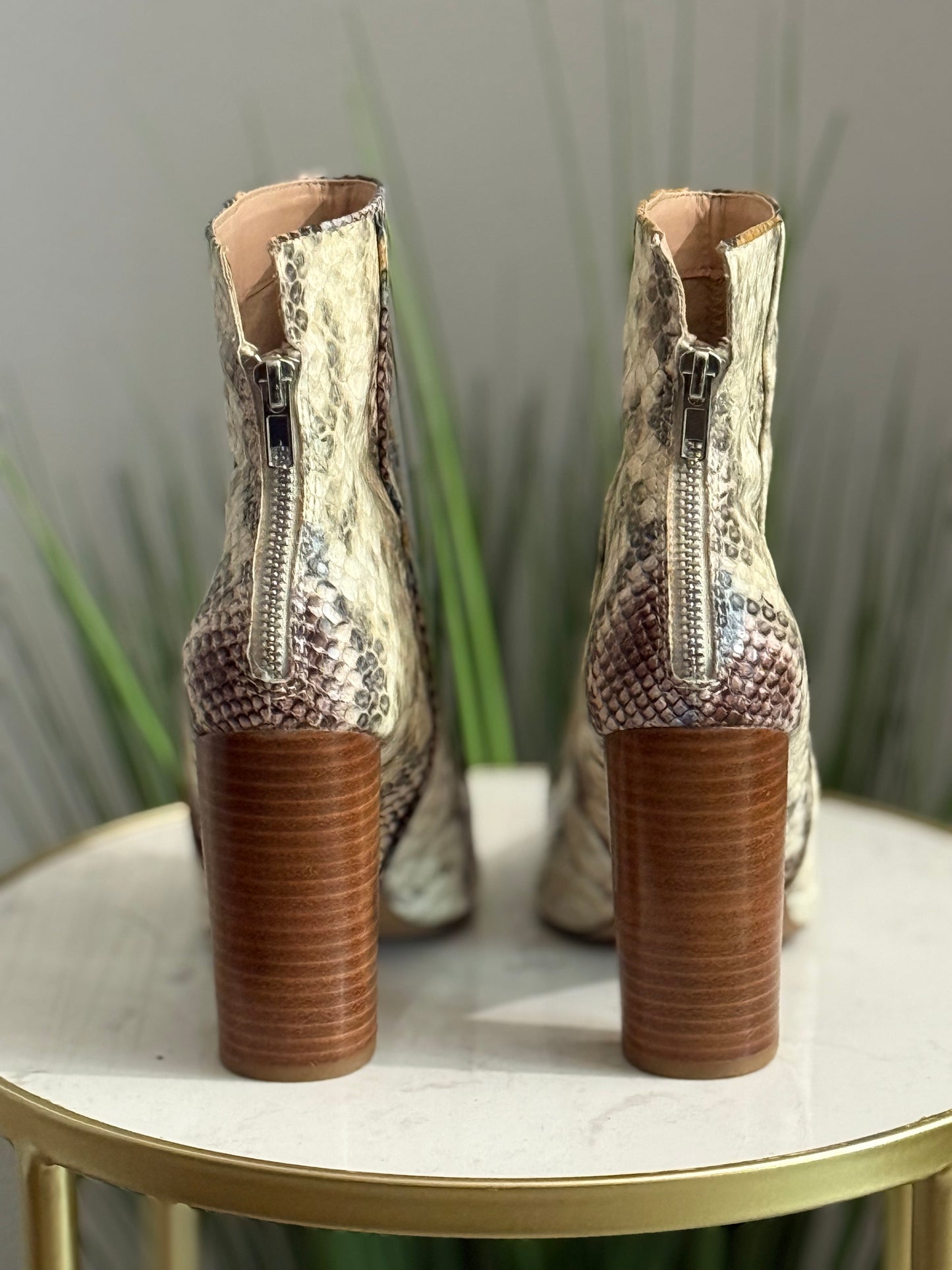 #241 SM Reptile Boots