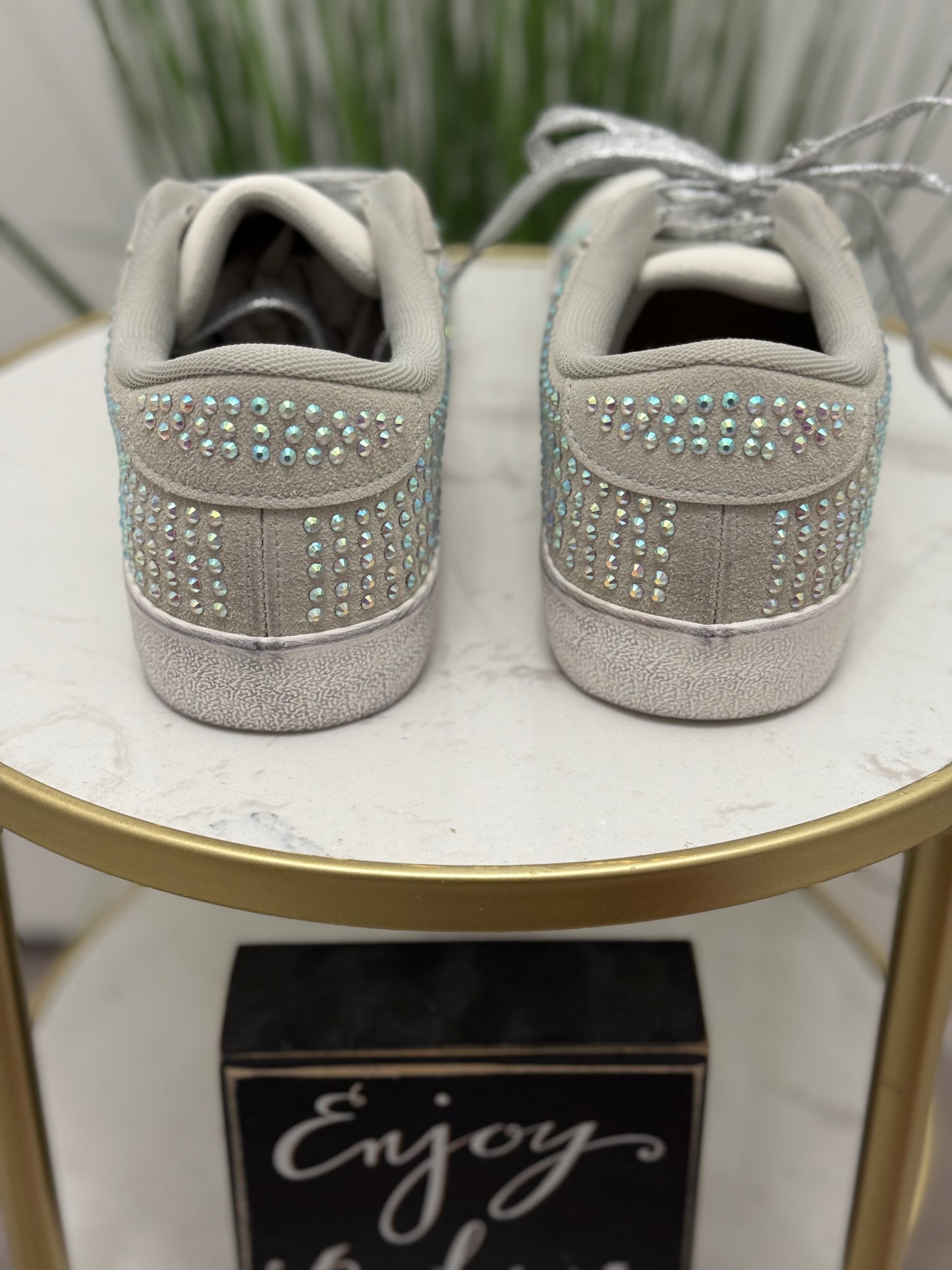 #360 Lily Blling Sneaker