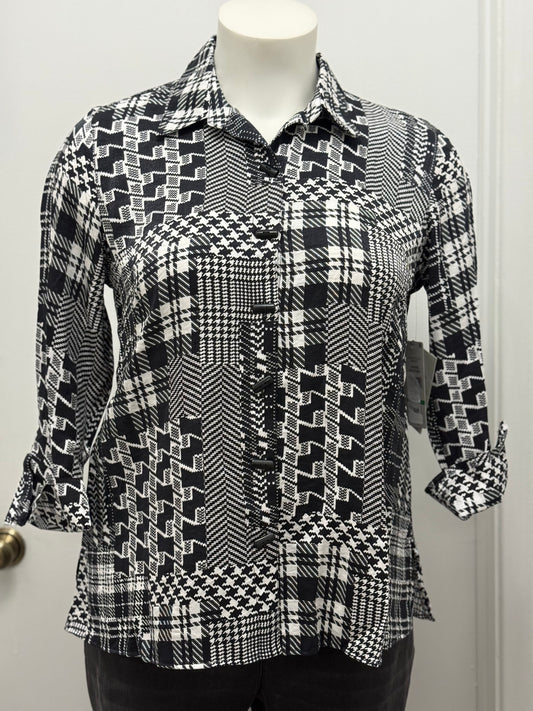 #139 Houndstooth Top