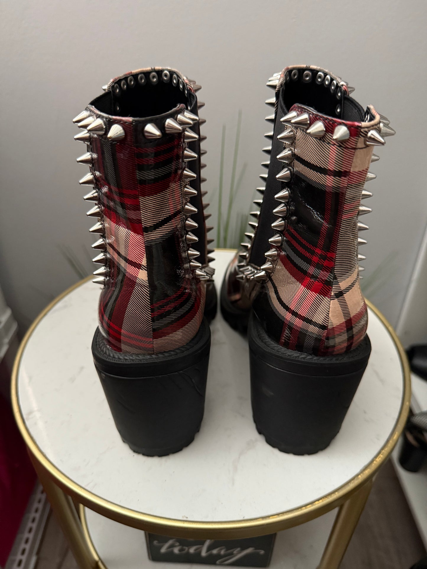 #175 Plaid Spike Boots