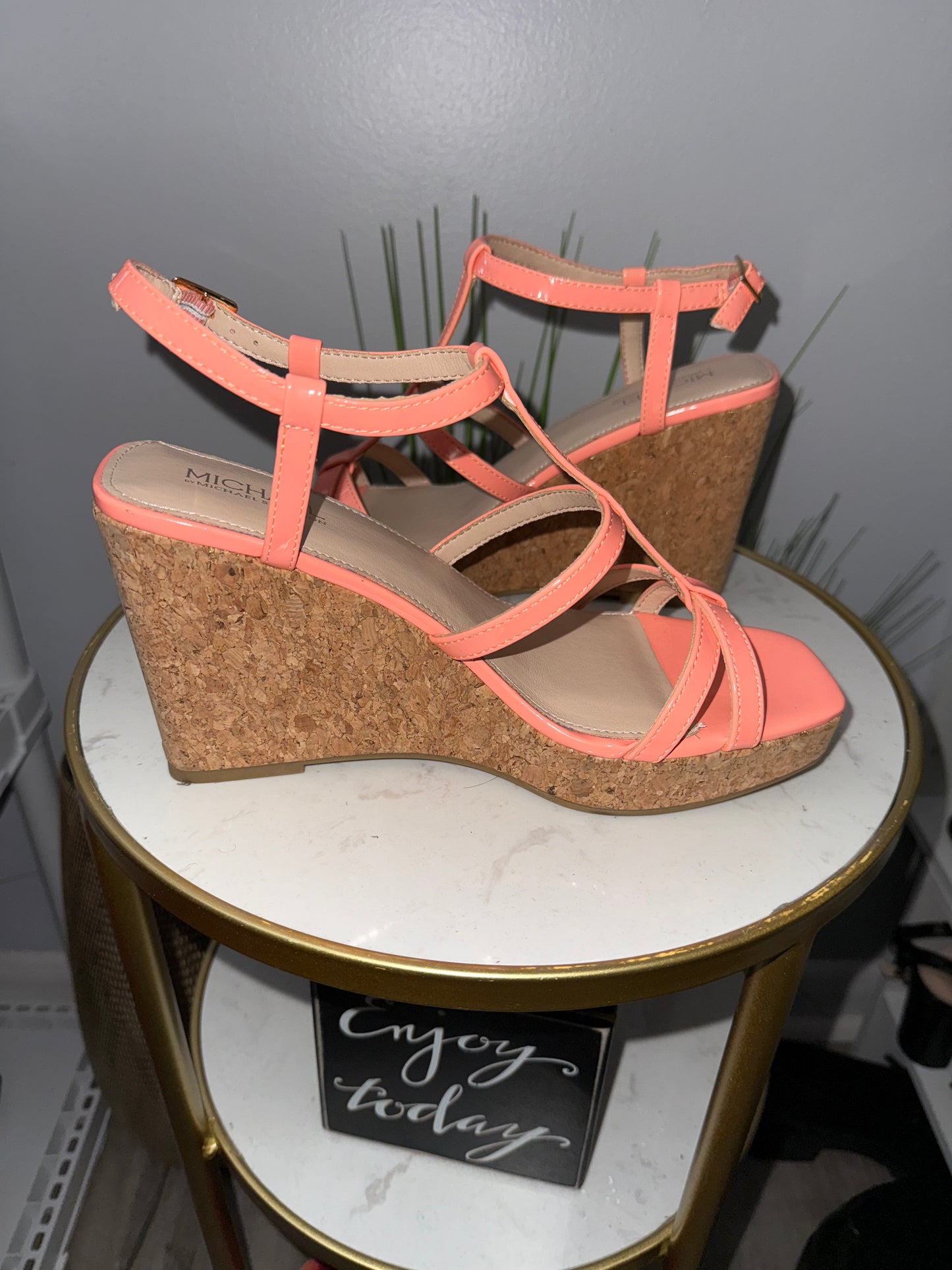 #82 Cork Wedges