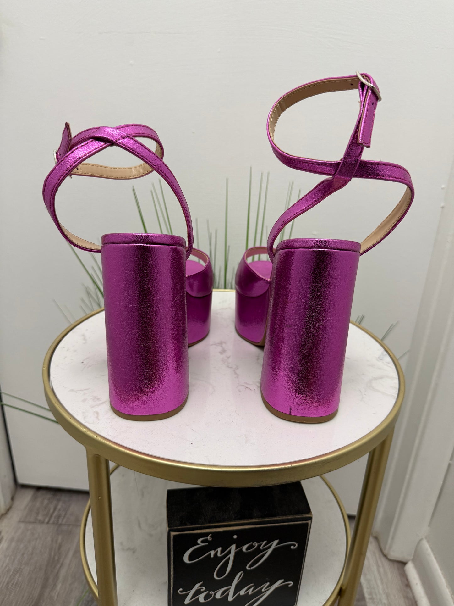 #190 Metallic Pink Platforms