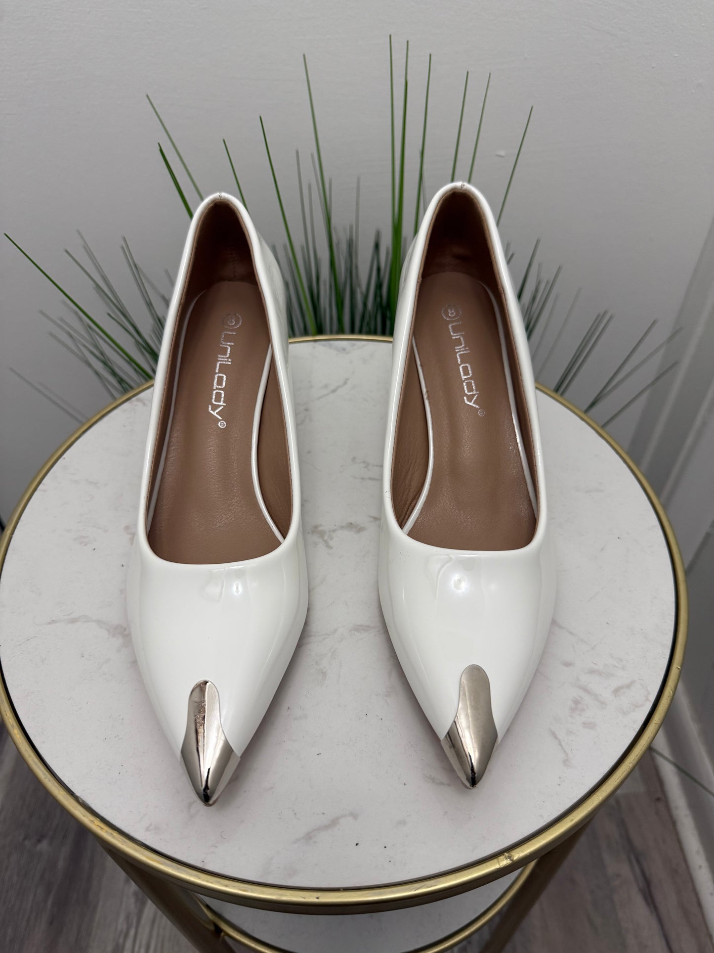 #361 First Sunday Pumps