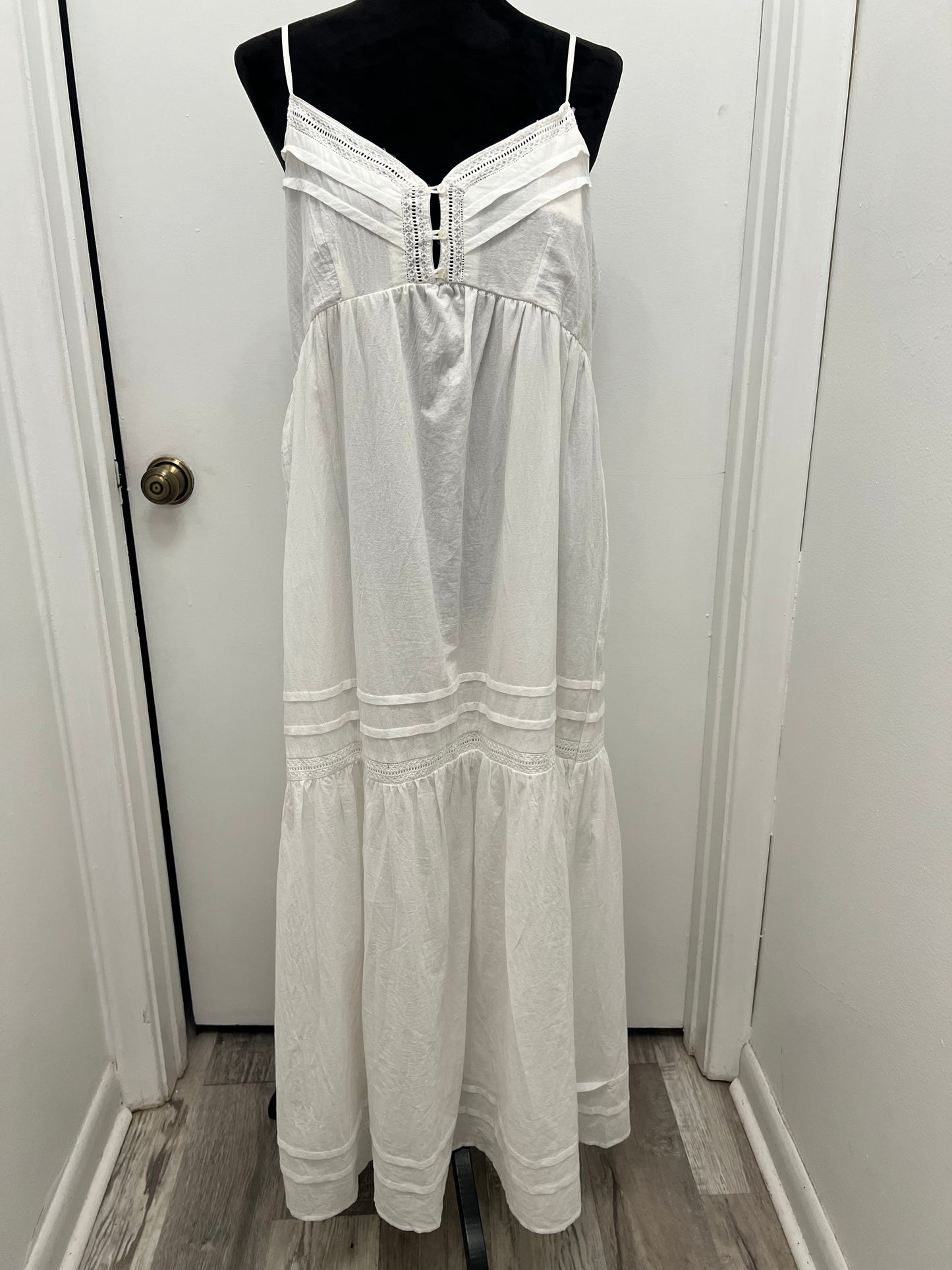 #156 Ribbon & Crochet Dress