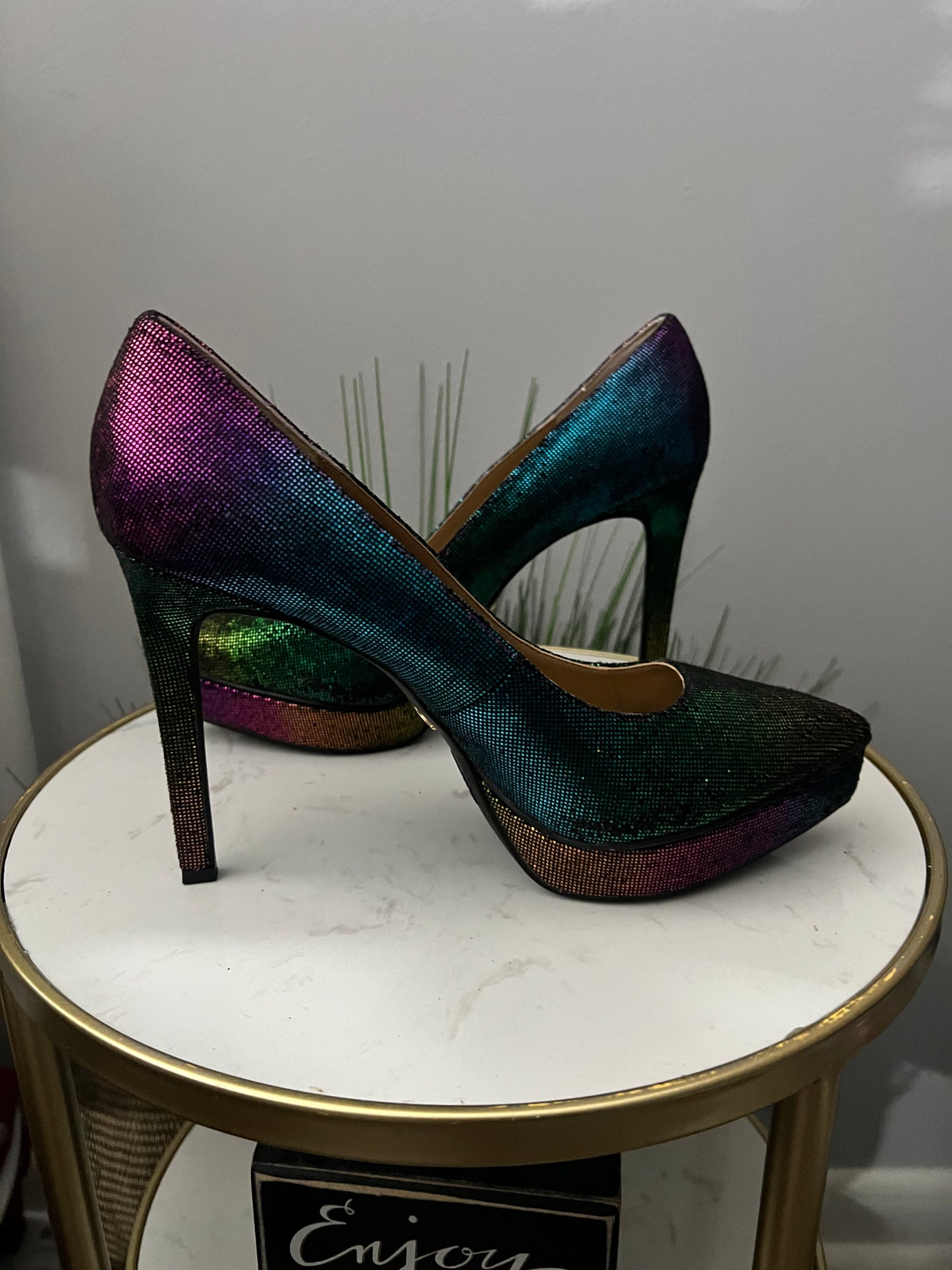 Lia Rainbow Heel