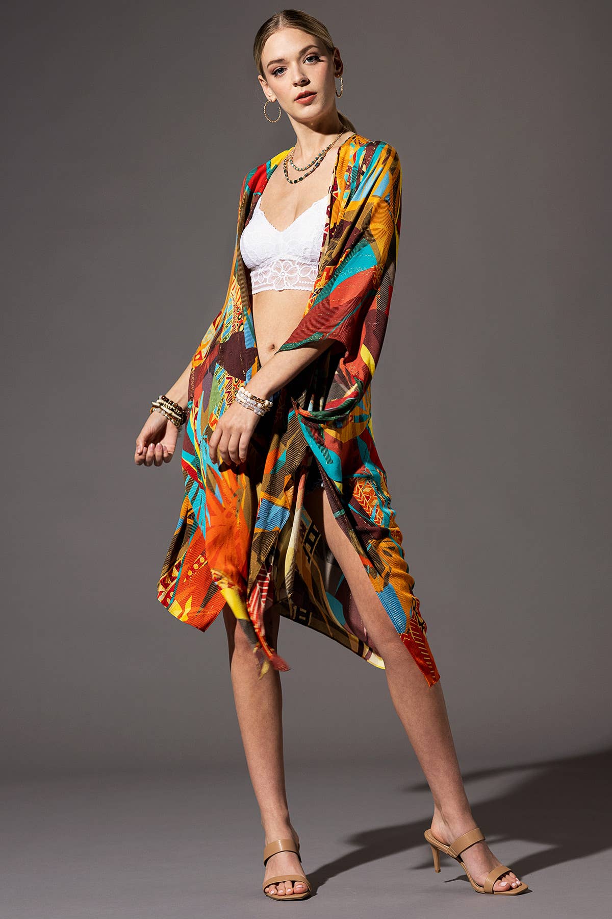 Jakarta Kimono: Jakarta / OS