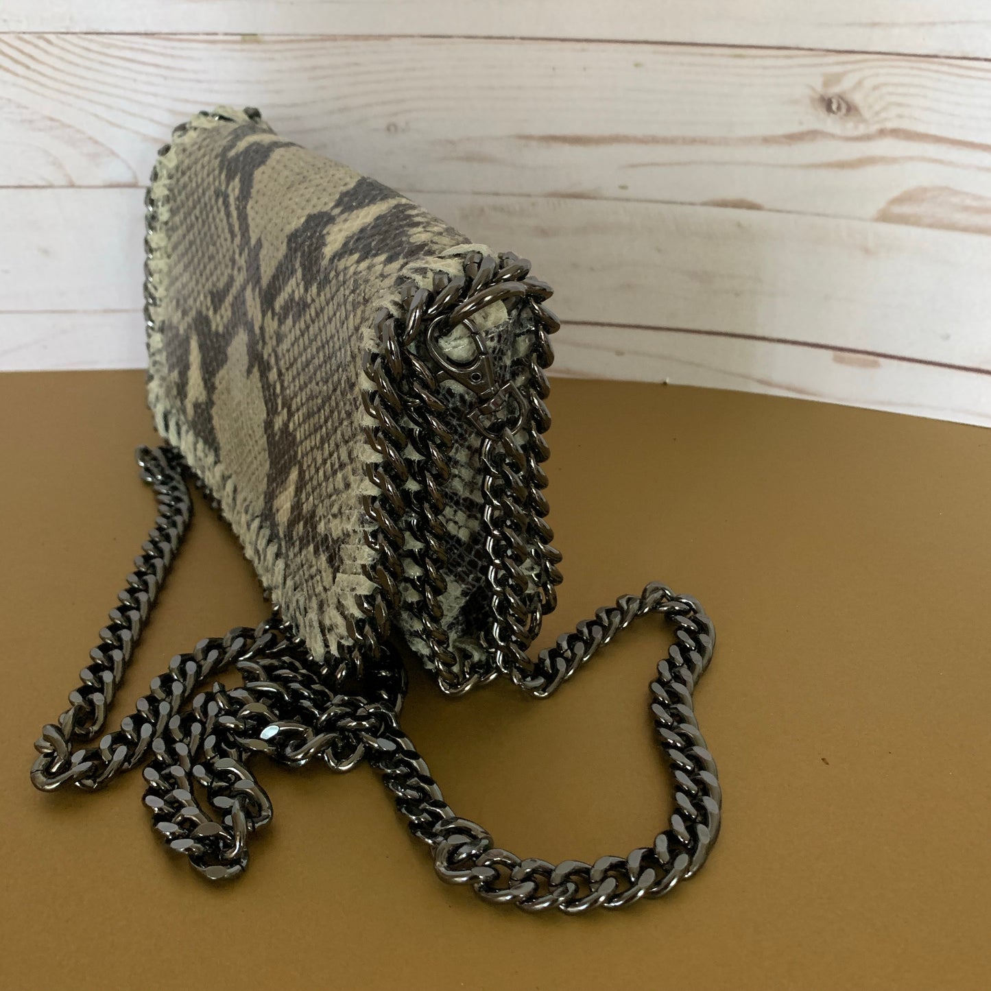 Chain me up