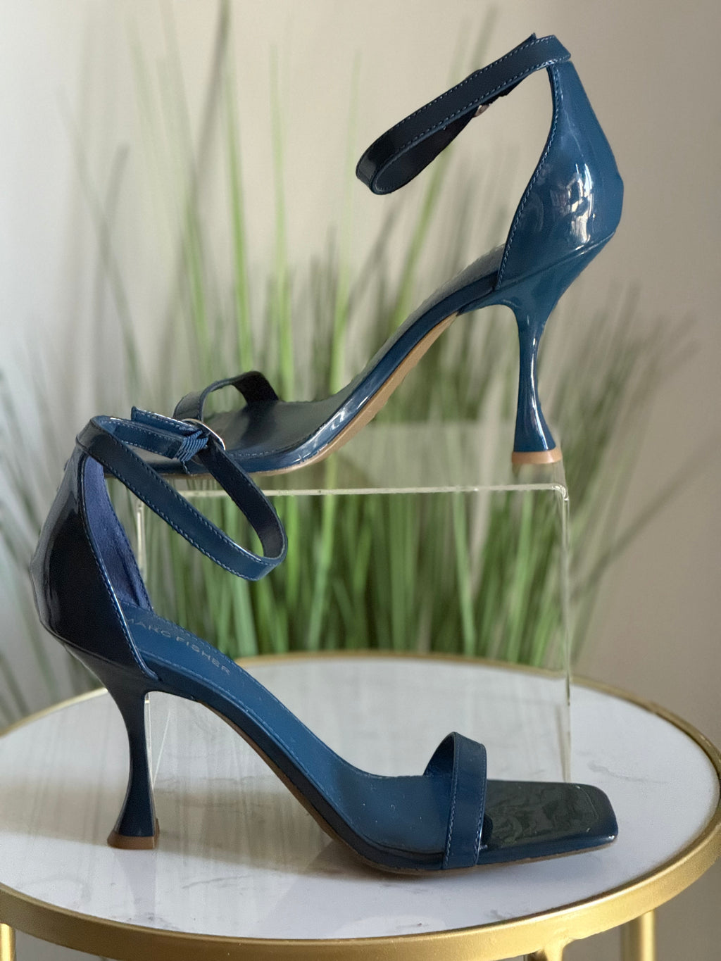 #232 Teal Heels