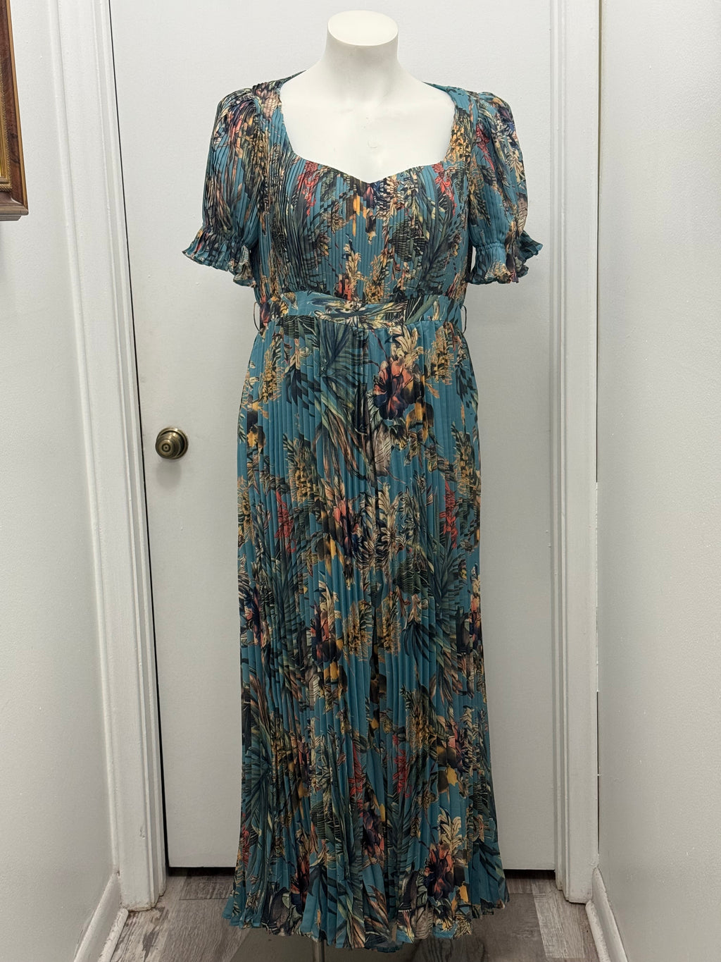 #152 Tropical Pleated Jumpsuit