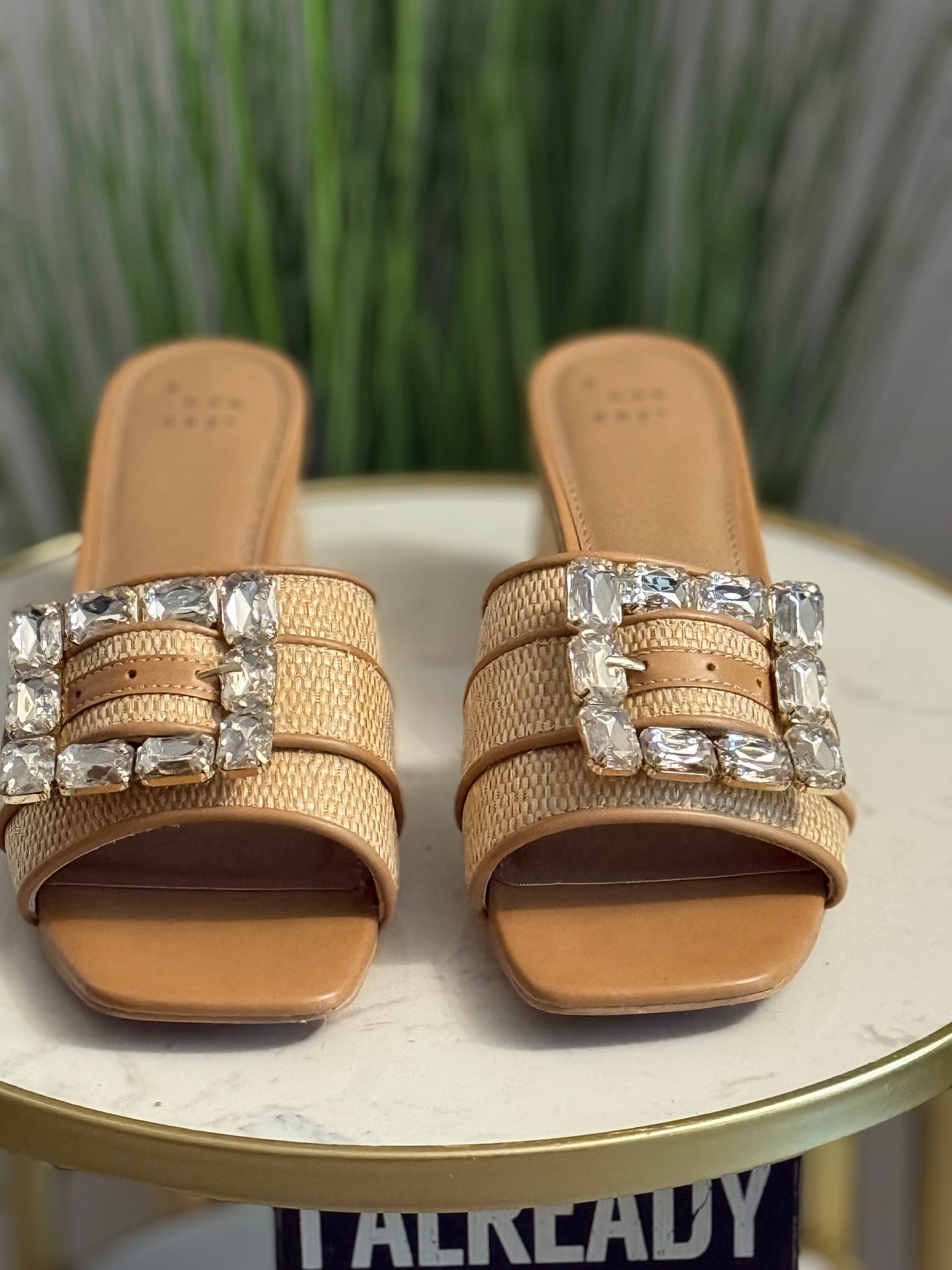#235 Raffie Buckle Block Heel
