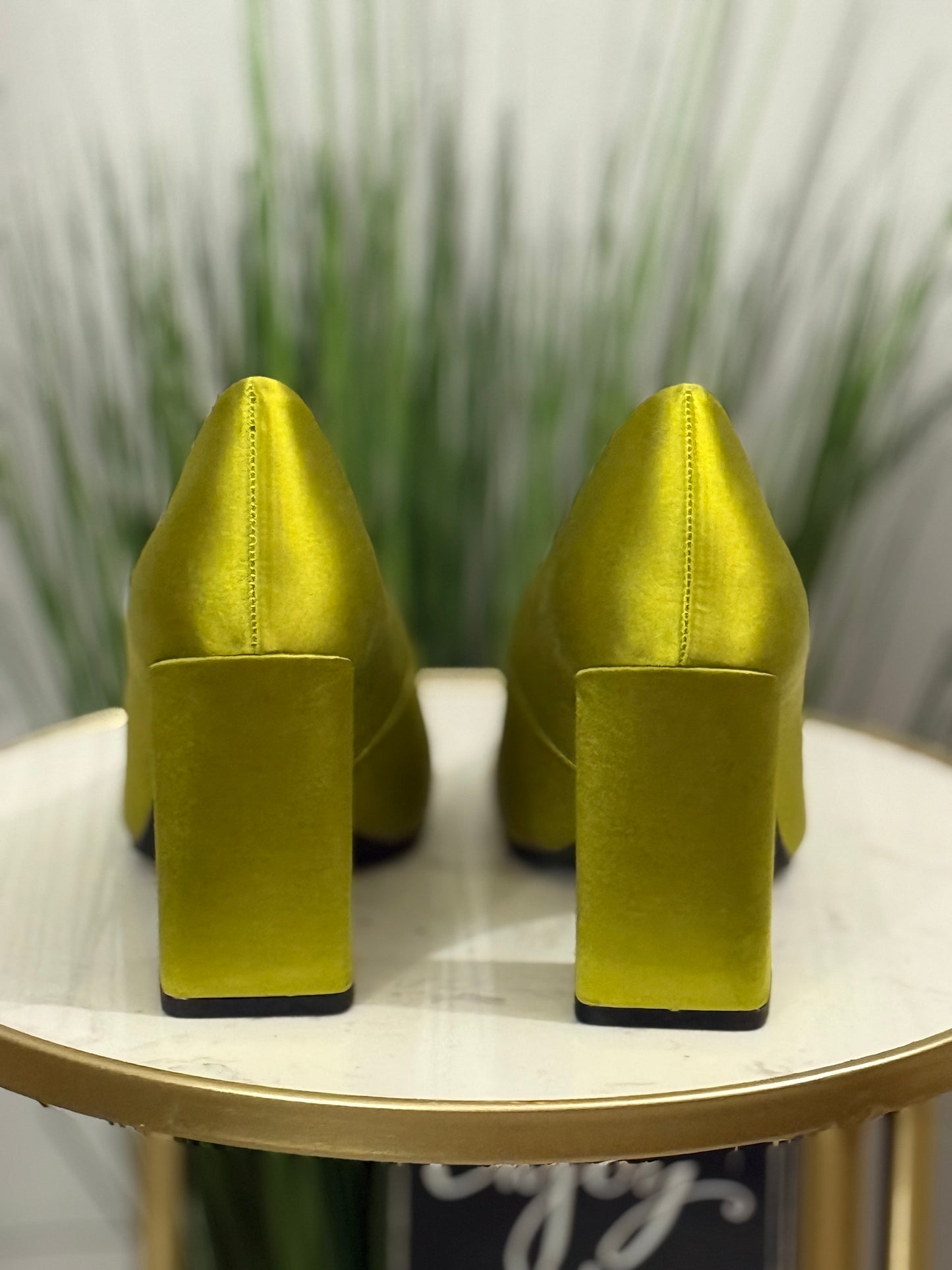 #224 Lemon Lime Heel