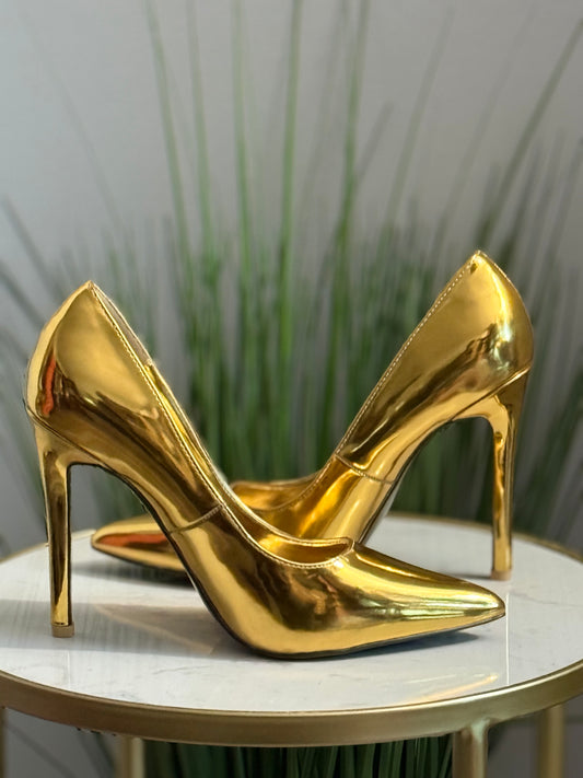 #334 Golden Pumps