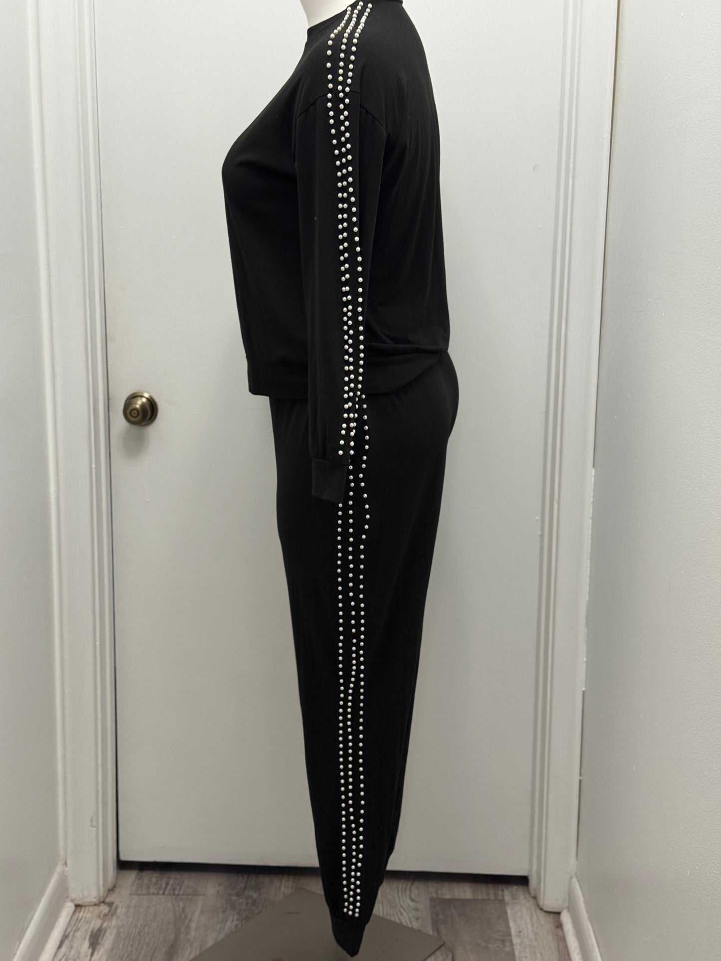 #54 Pearl Jogger Set