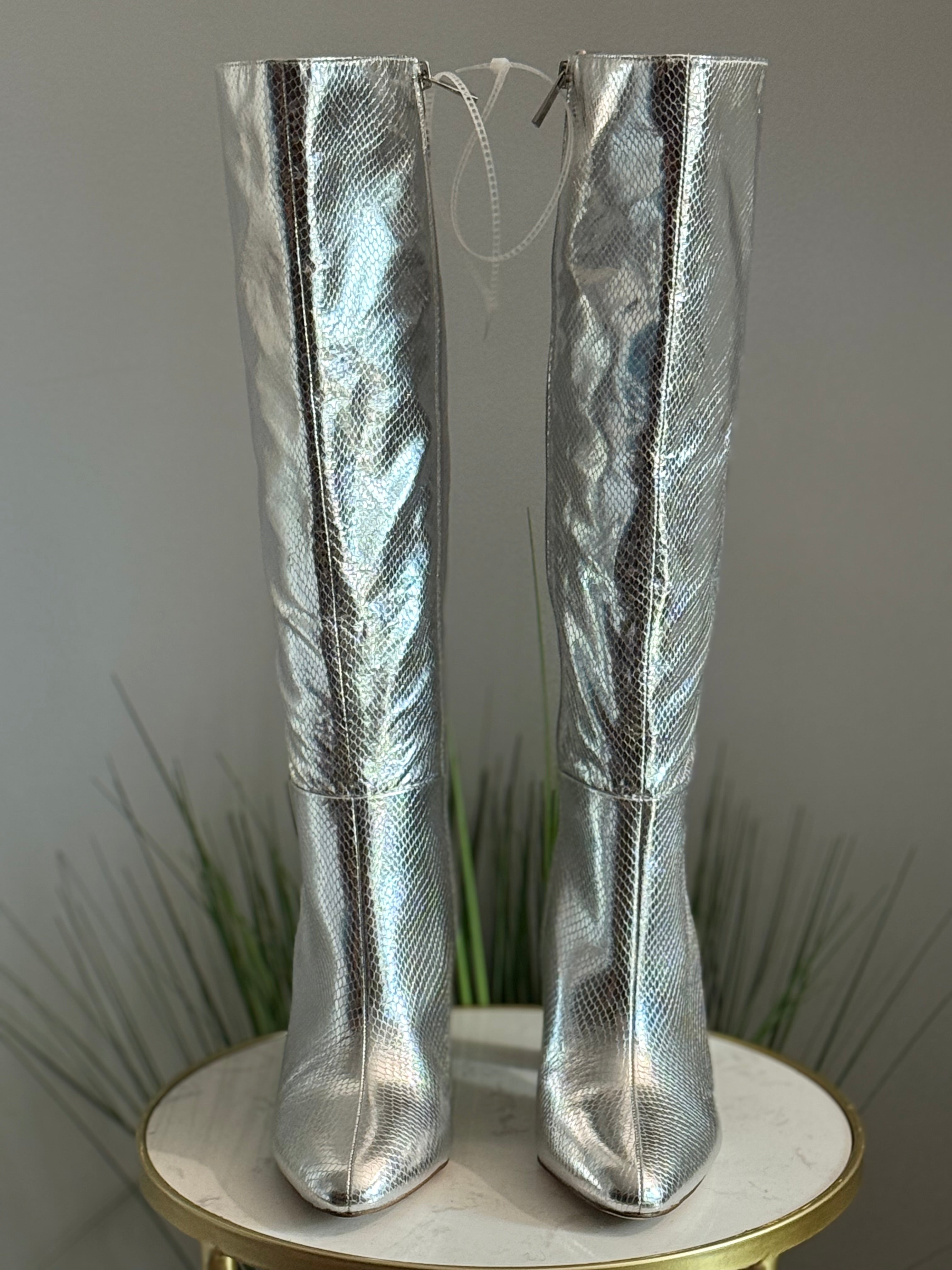 #311 Jess Boots