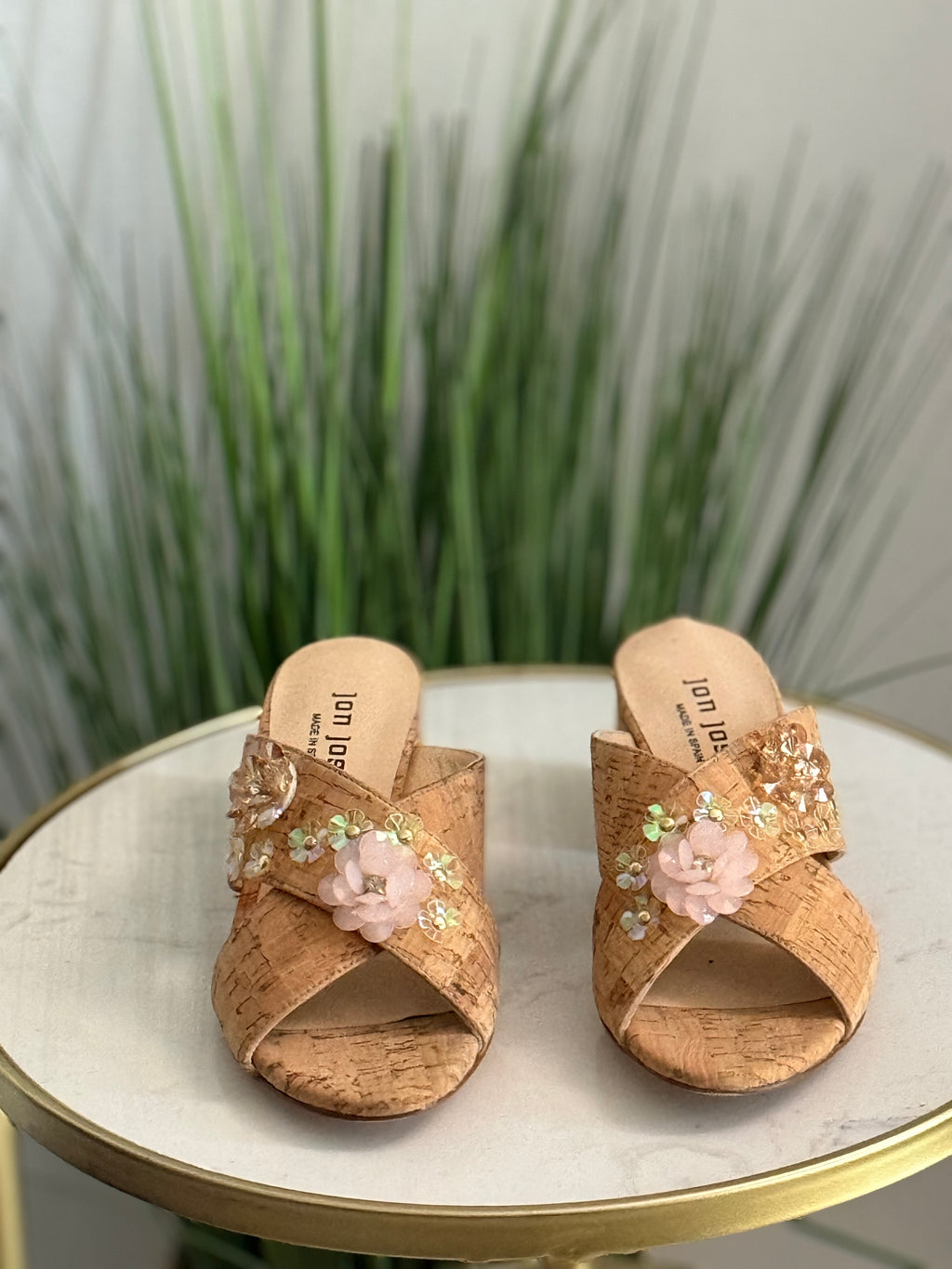 #275 Dazed Cork Heel