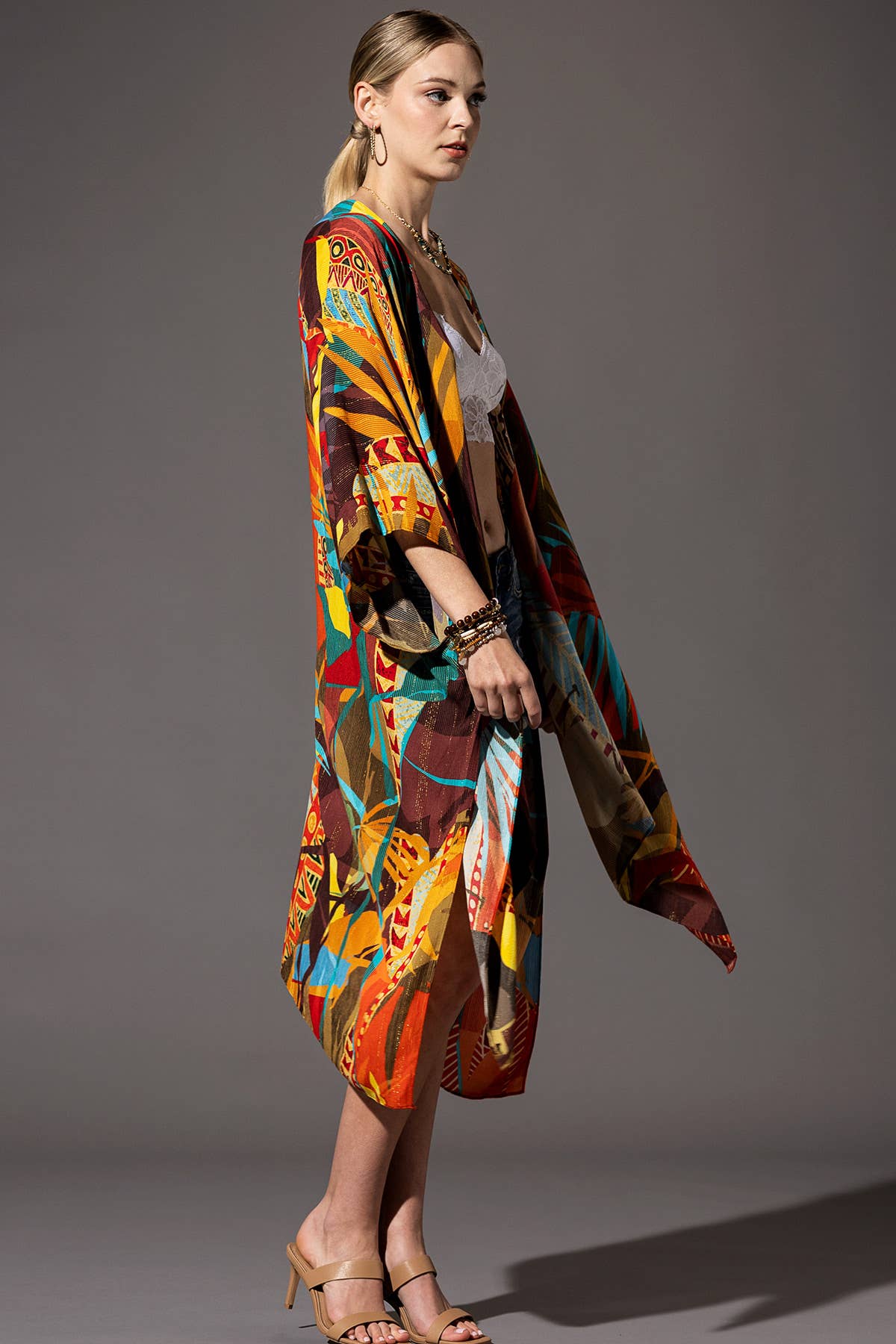 Jakarta Kimono: Jakarta / OS