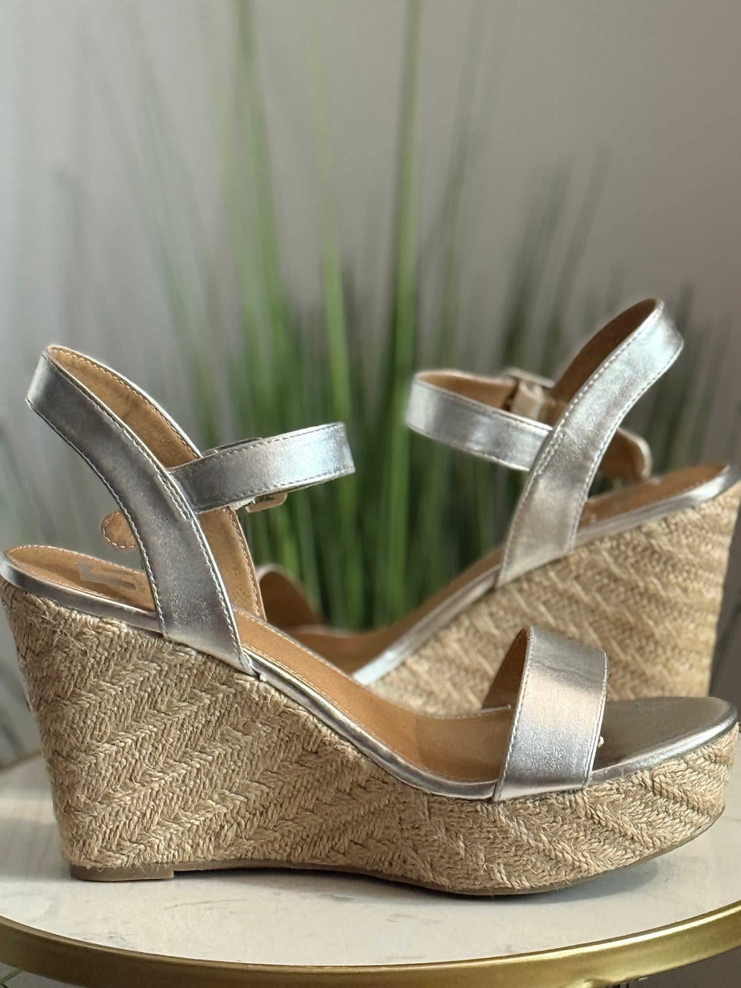 ##143 Espadrille Wedges