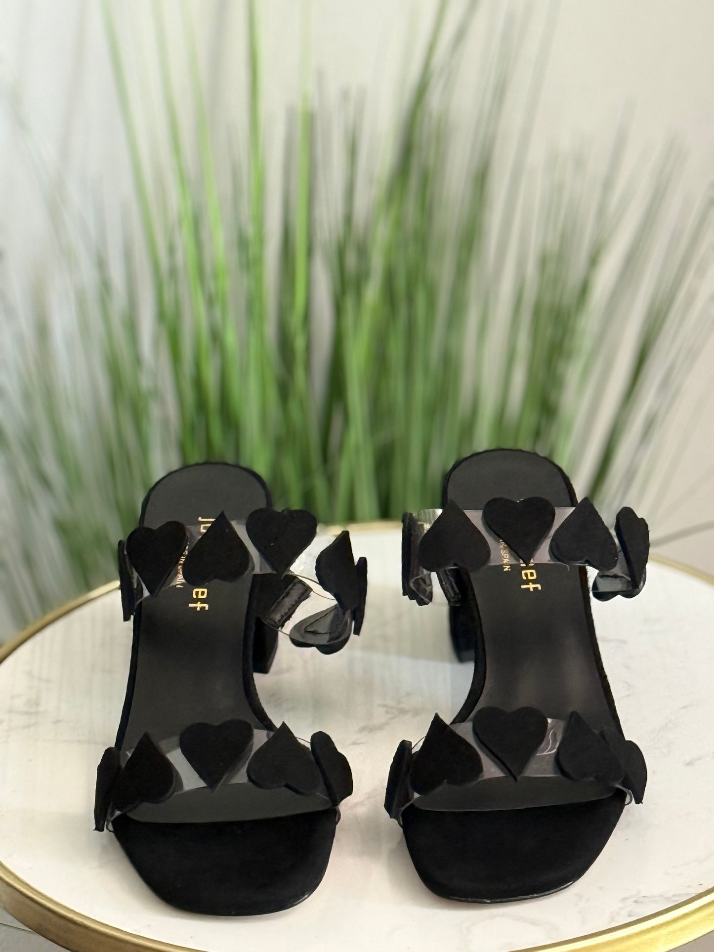 #257 Love Me Heel (3in)