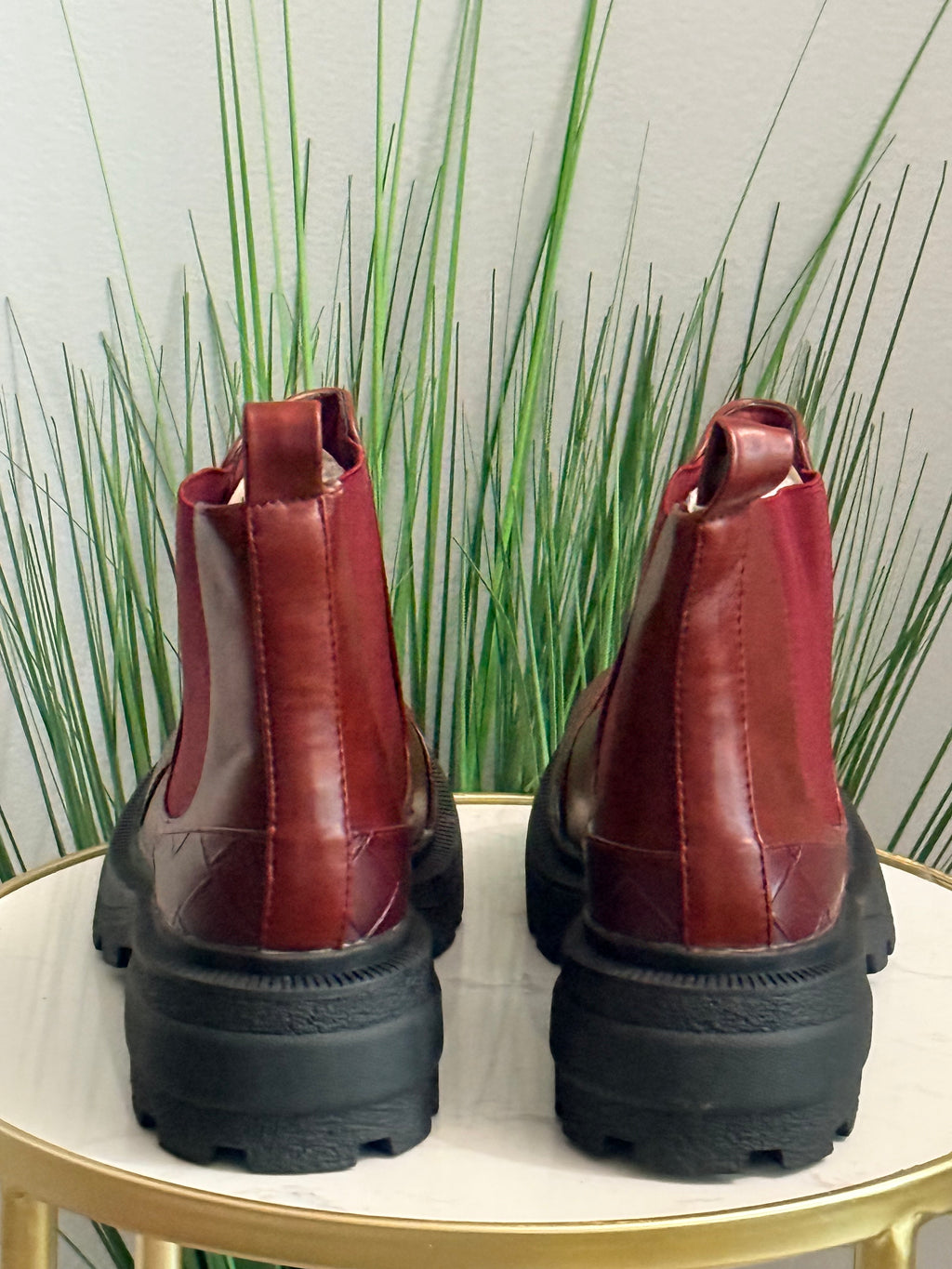 #270 Art Chelsea Quilted Trim Boot