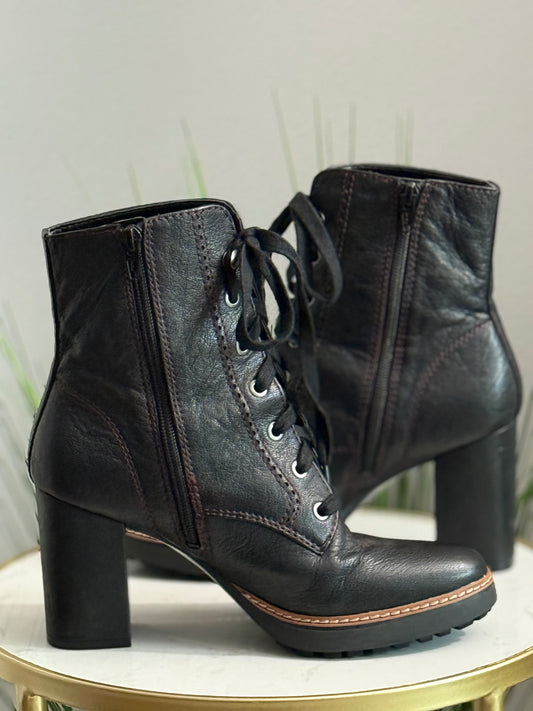 #237 Nat Boot