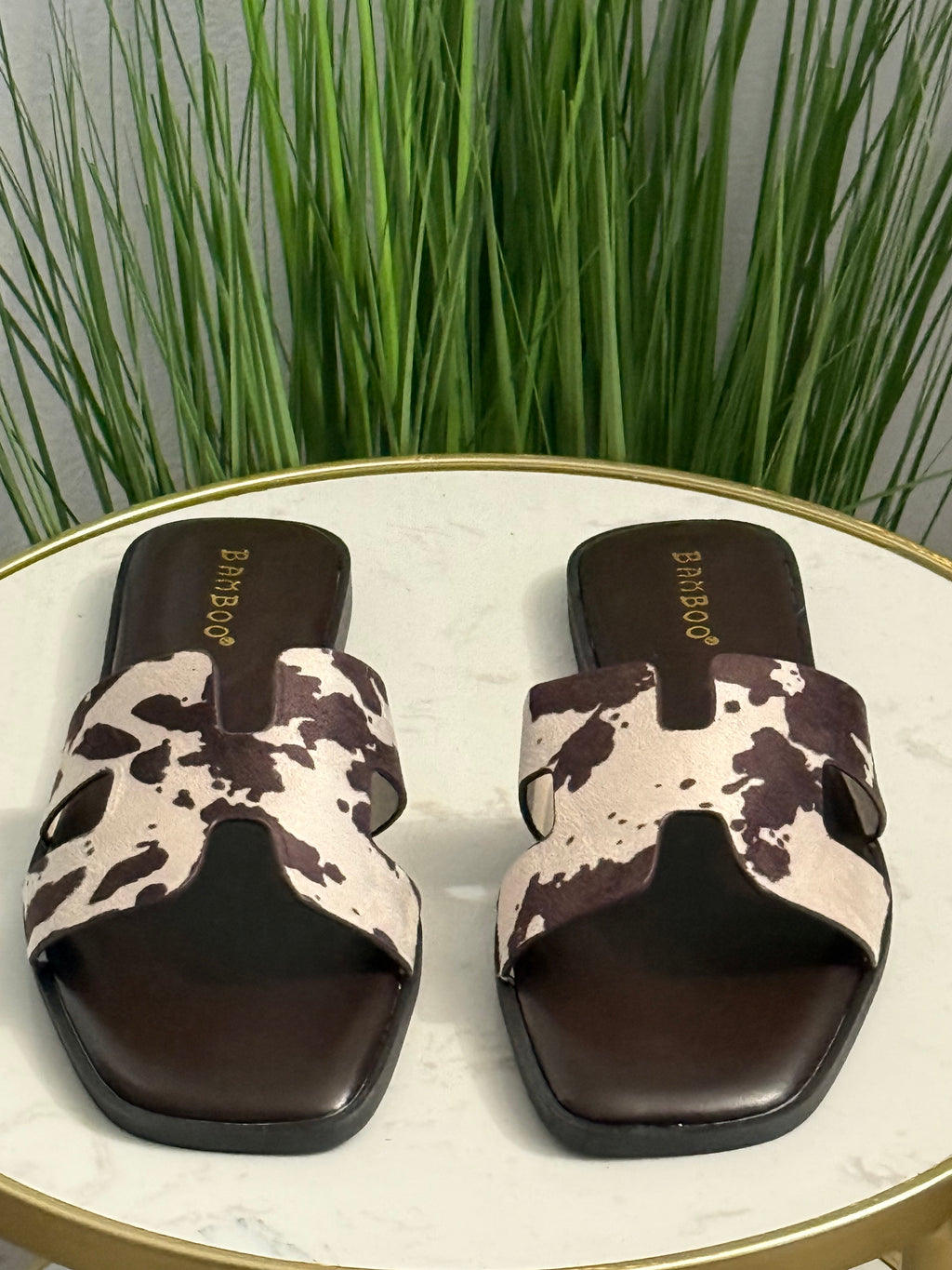 #253 Capri Cow H Sandals