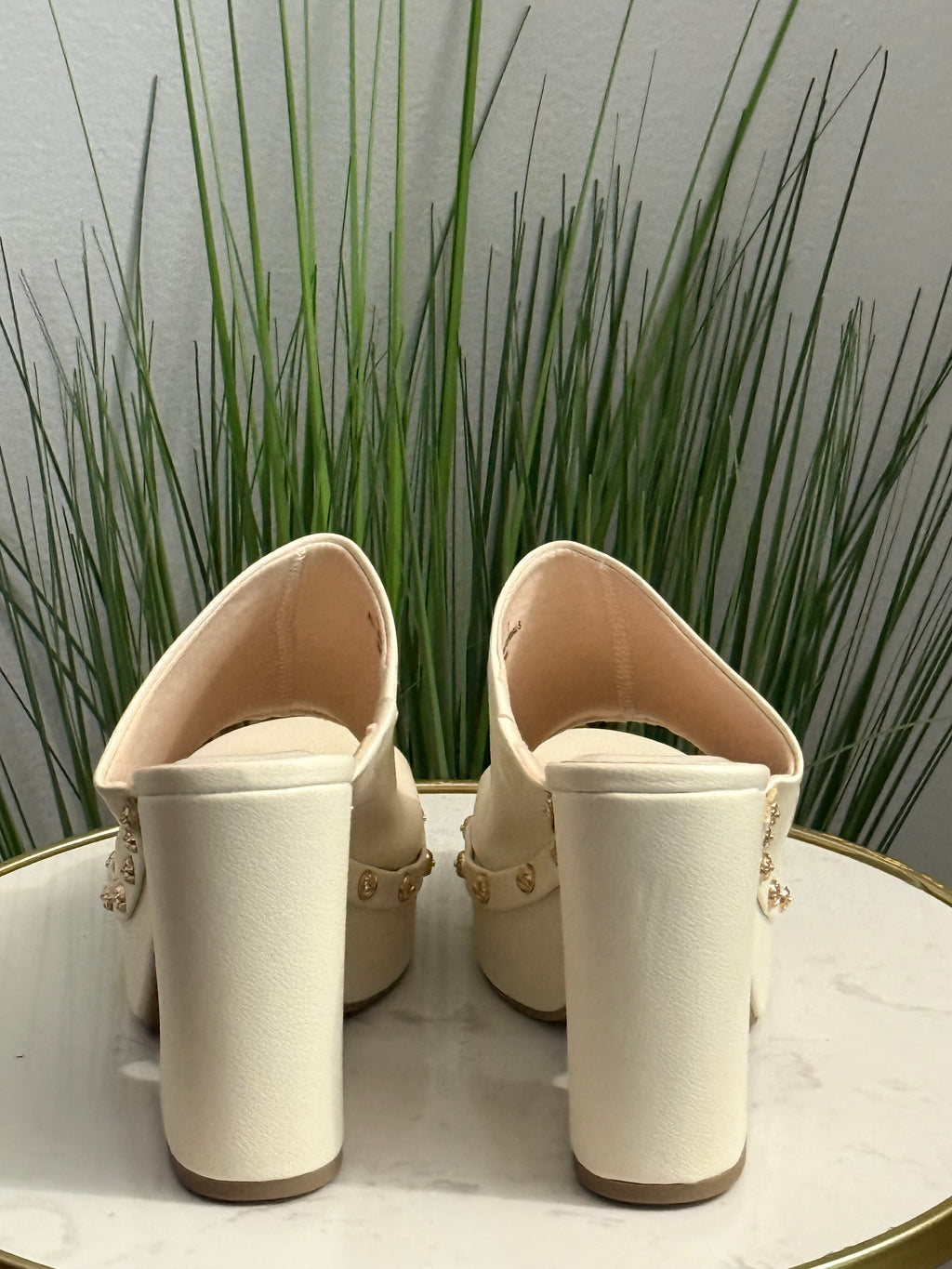 #220 Khole Platform Mule Heels