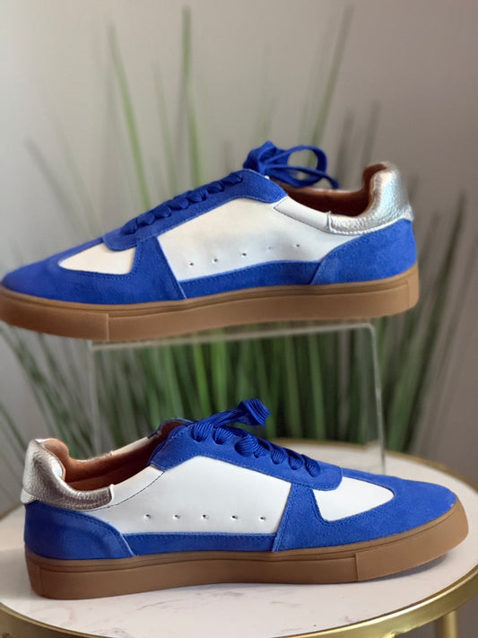 #247 Katie Sneaker (blue)