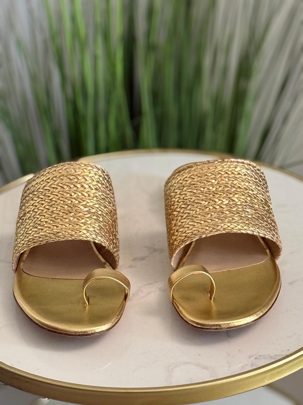 #286 Metallic Woven Toe Ring Slide Sandals