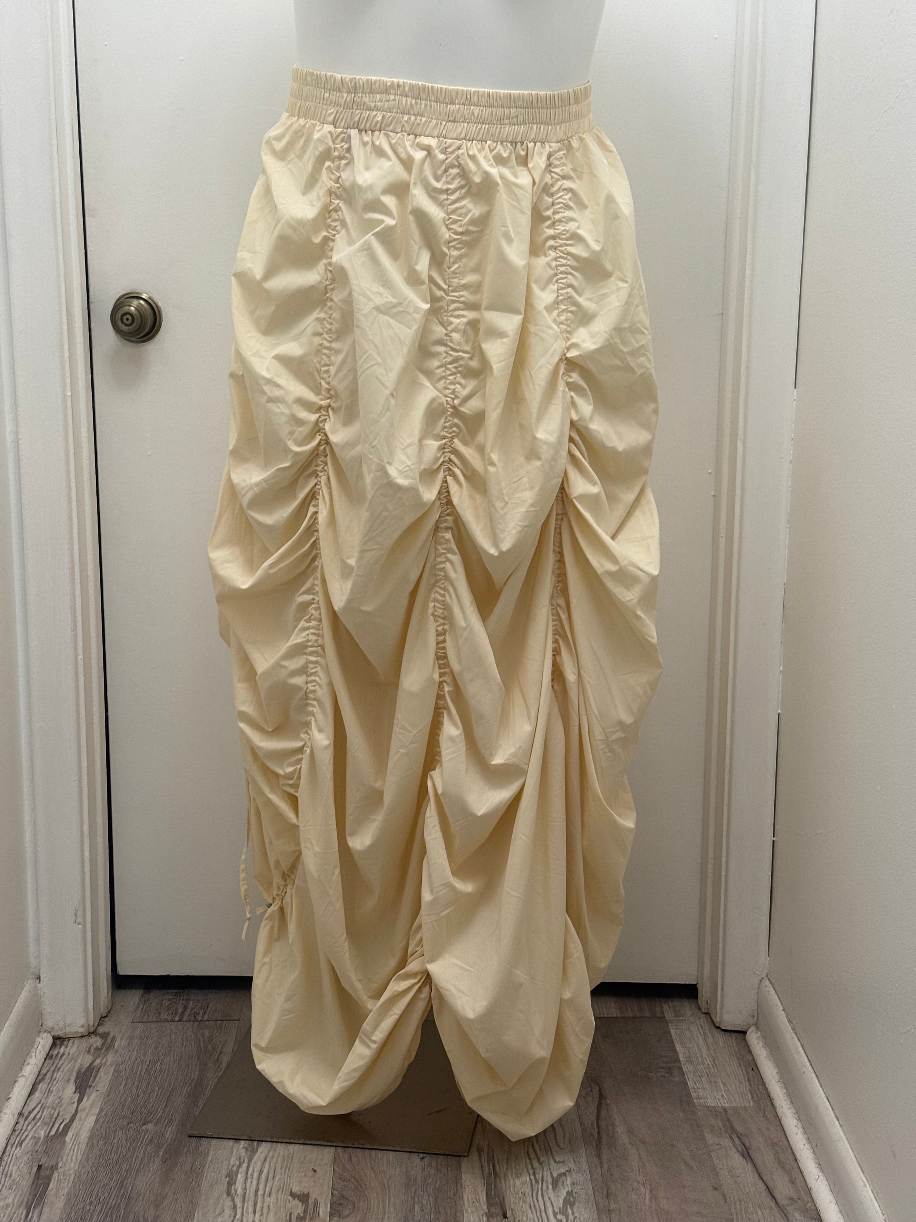 #19 Adjustable Drawstring Parachute Skirt
