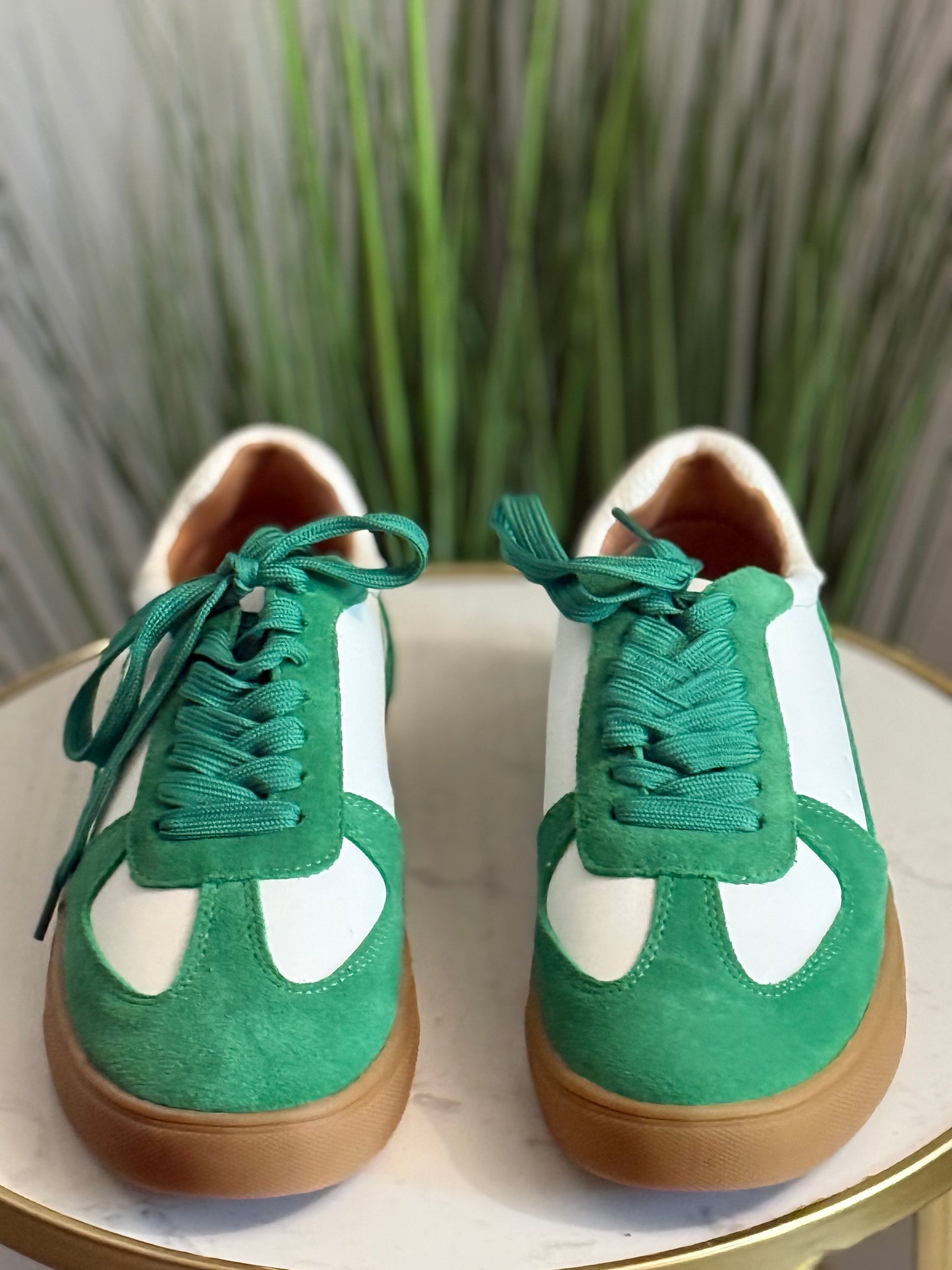 #237 Katie Sneakers (green)