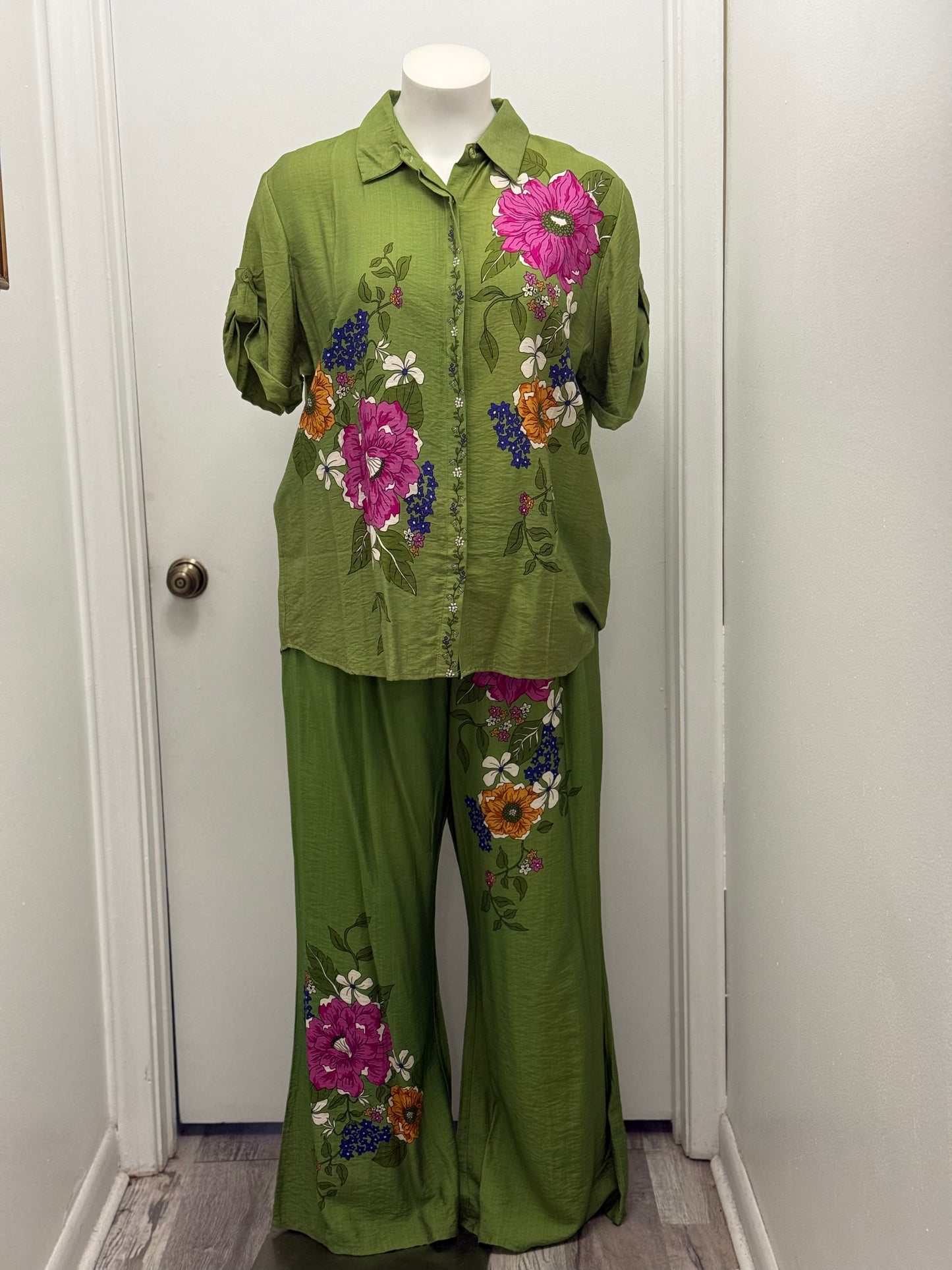 #51 2pc Pant Set