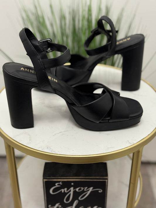 #366 Anne Platform Heels
