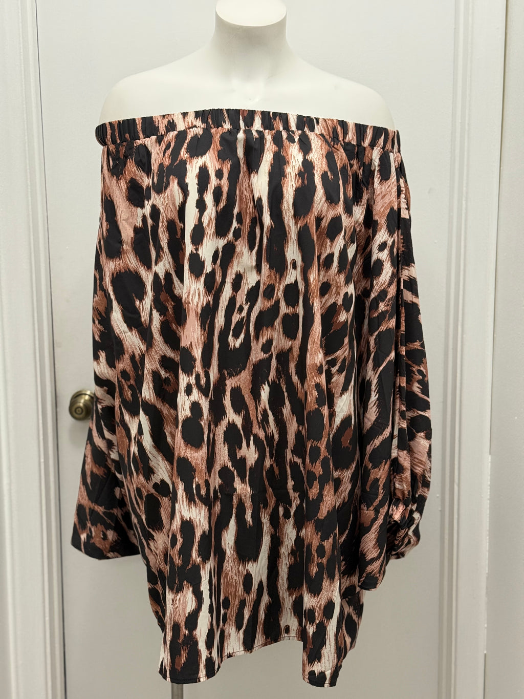 #89 Leopard Kaftan