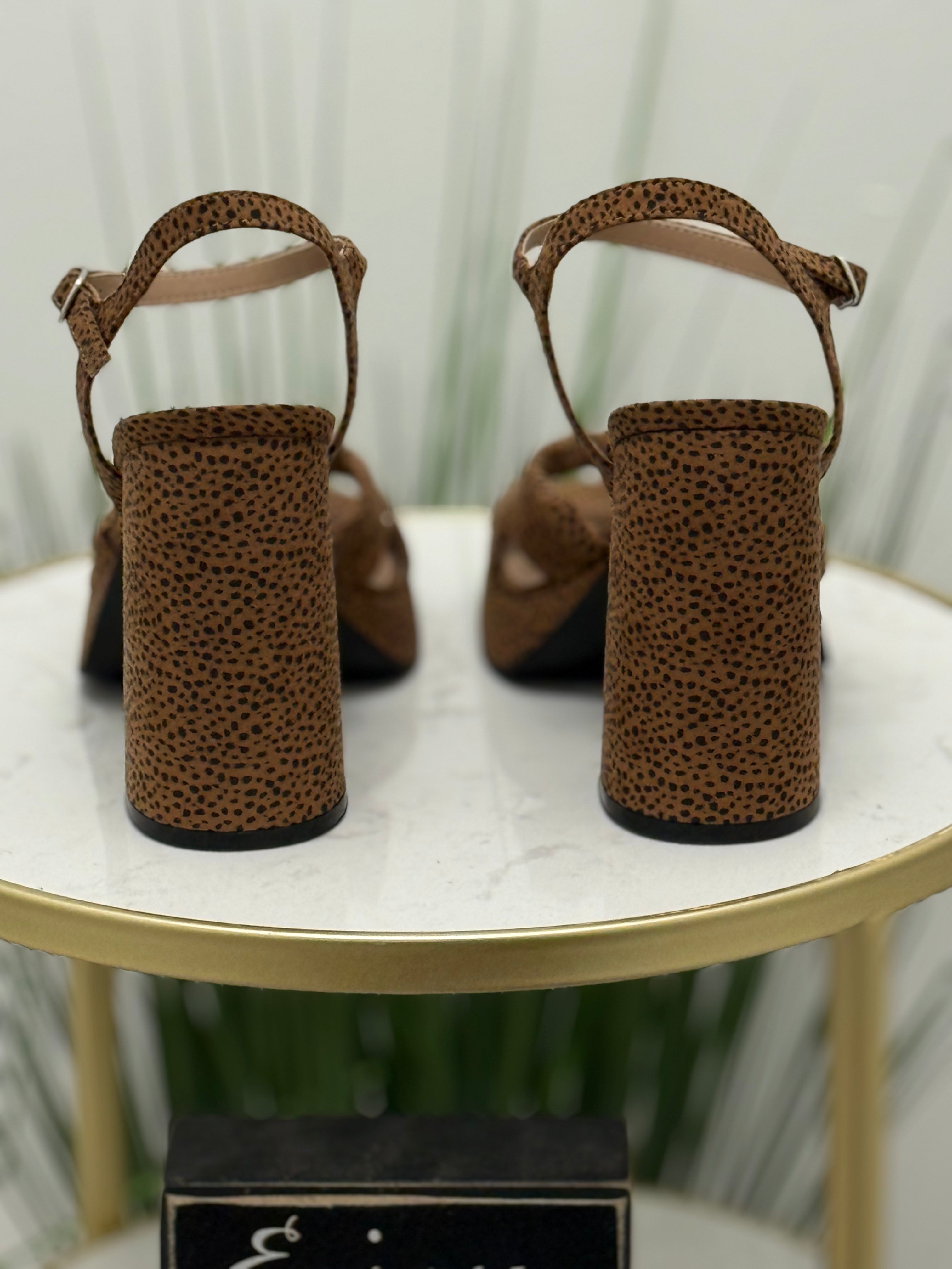 #264 Cheetah Heel