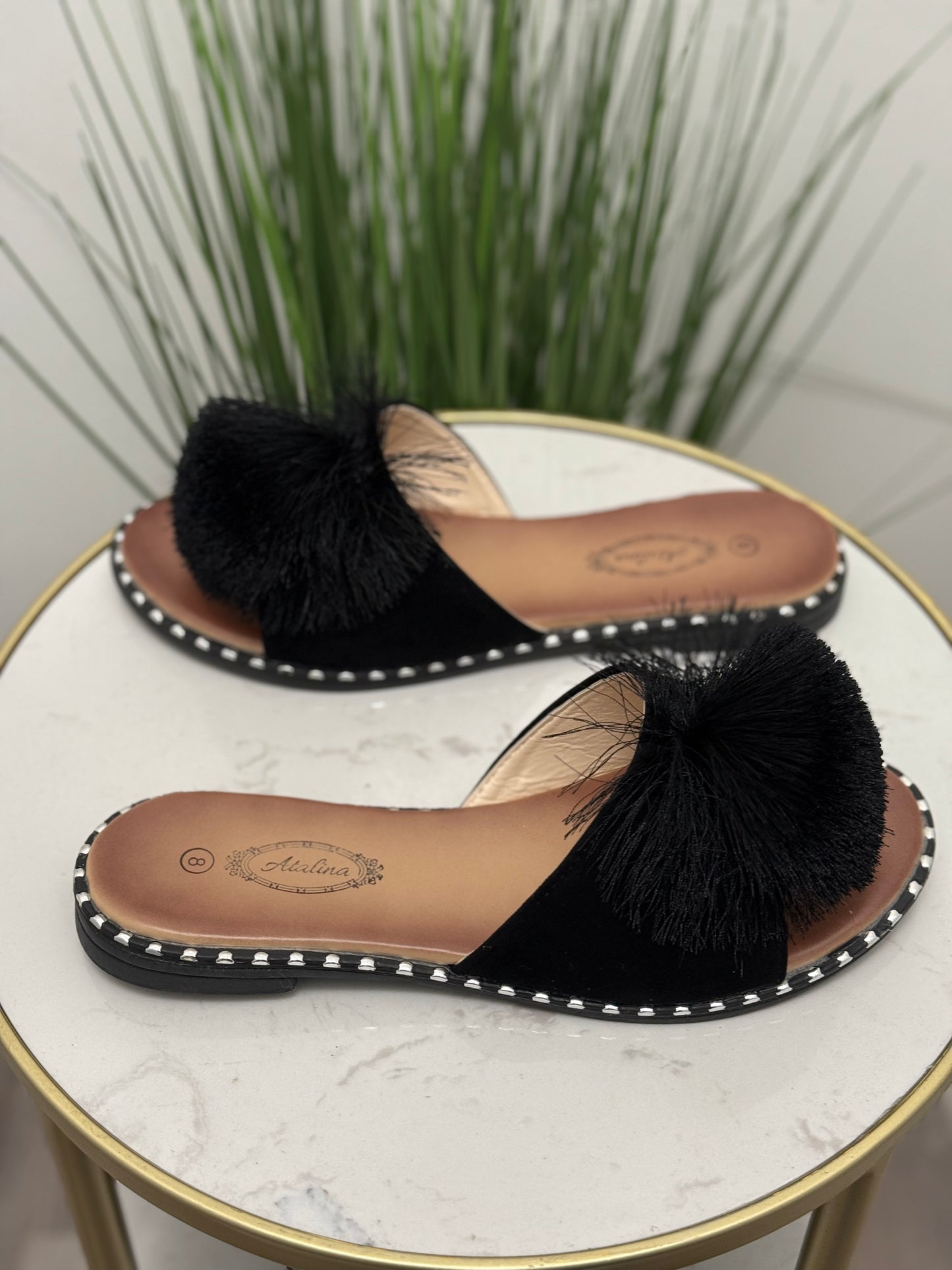 #370 Pouf Sandal