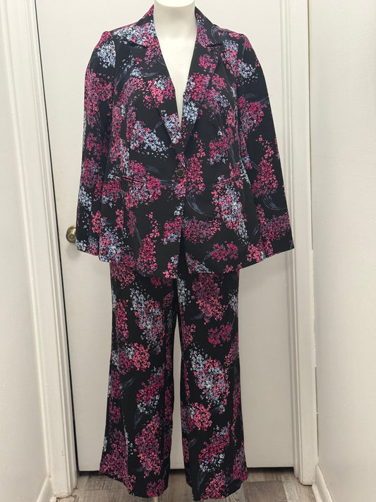 #107 Floral Pant Suit
