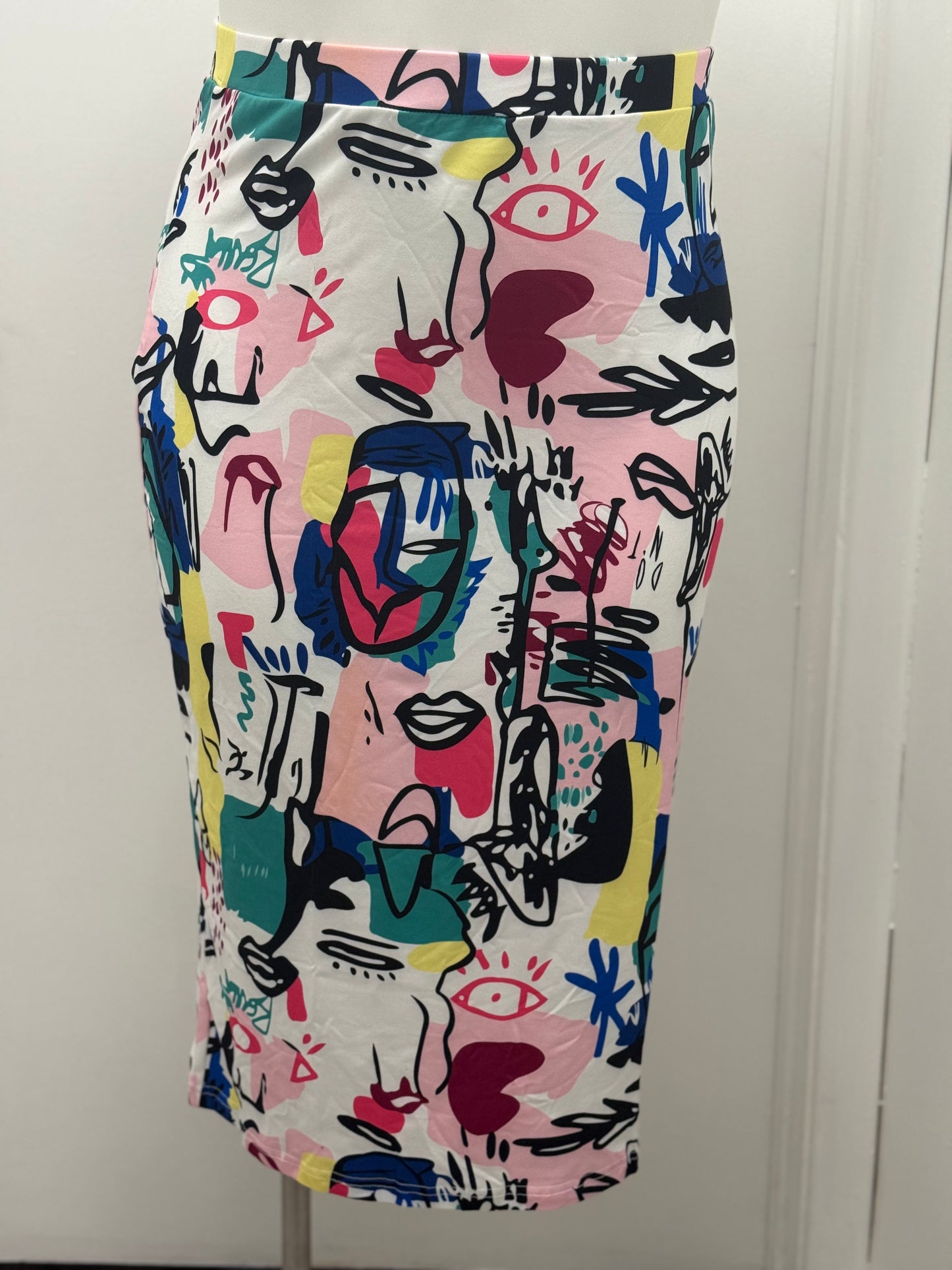 #217 Abstract Faces Skirt