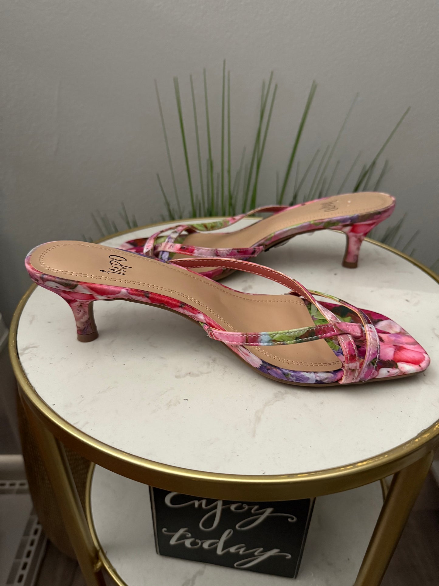 #198 Floral Kitten Heels