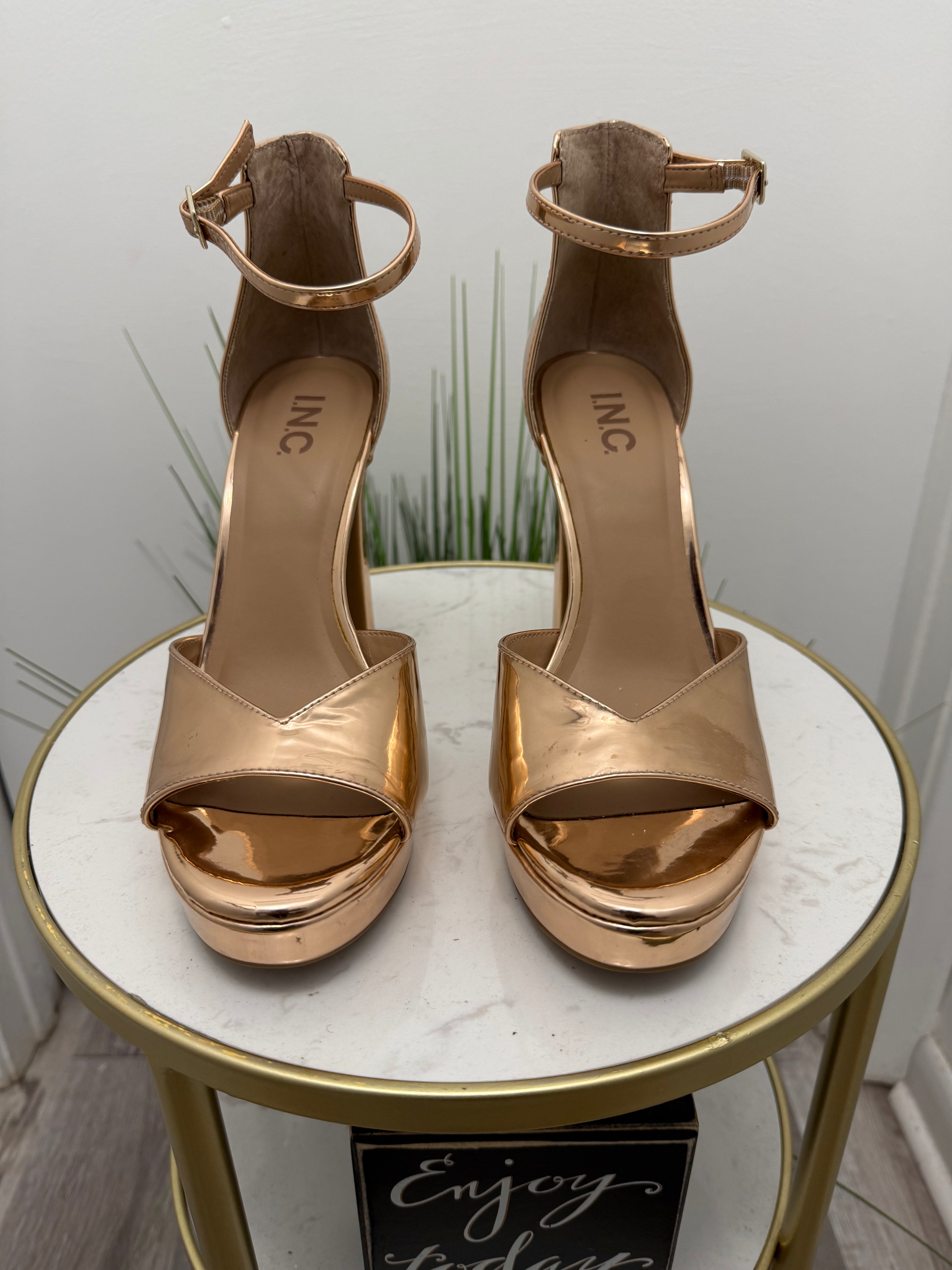 #254 Rosie Heels