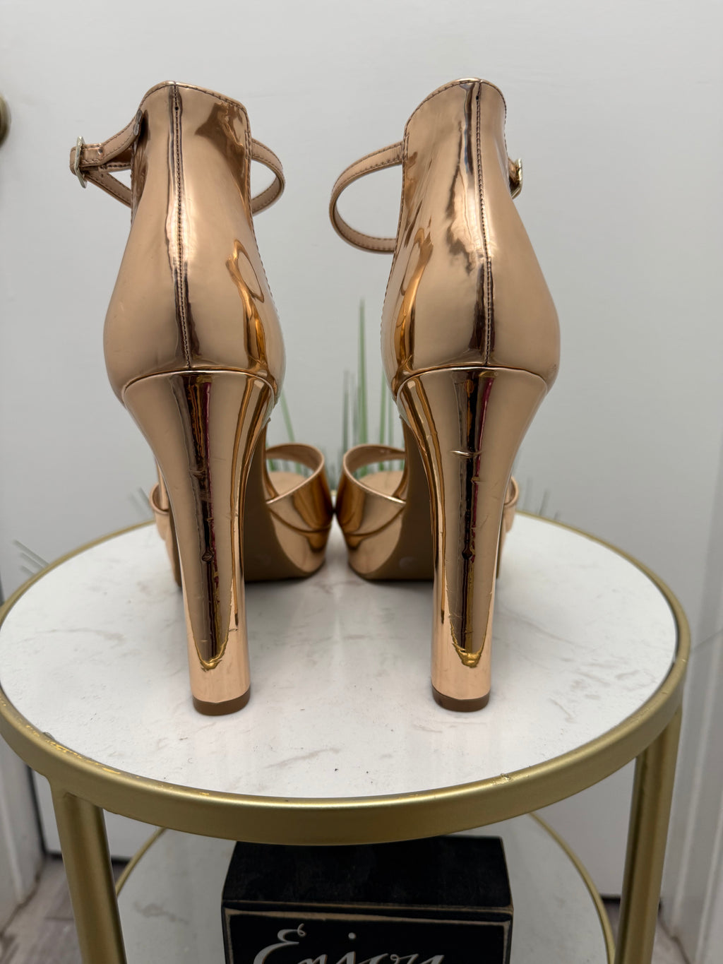 #254 Rosie Heels