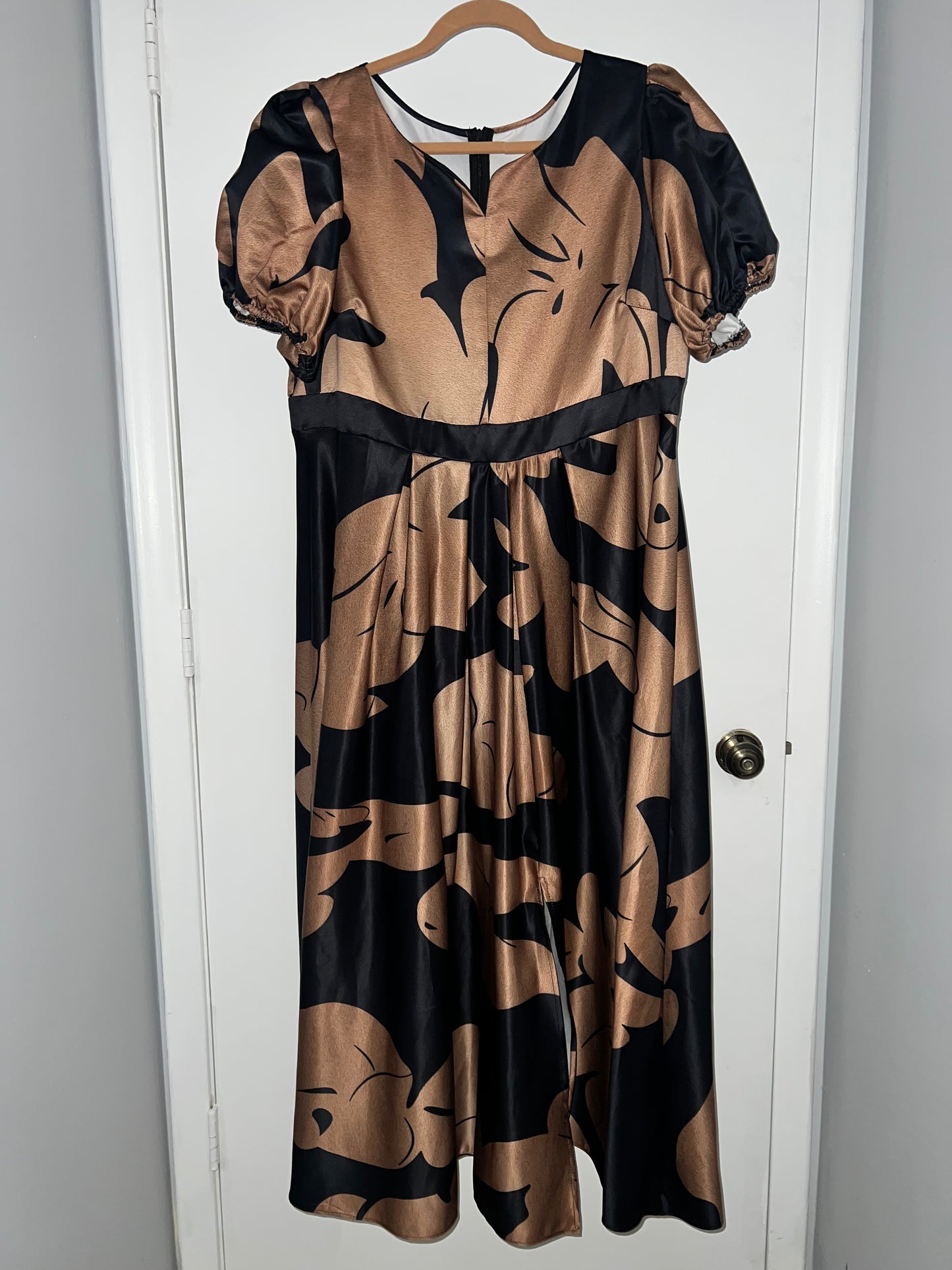 Bronze & Black Puff Sleeve Maxi #154