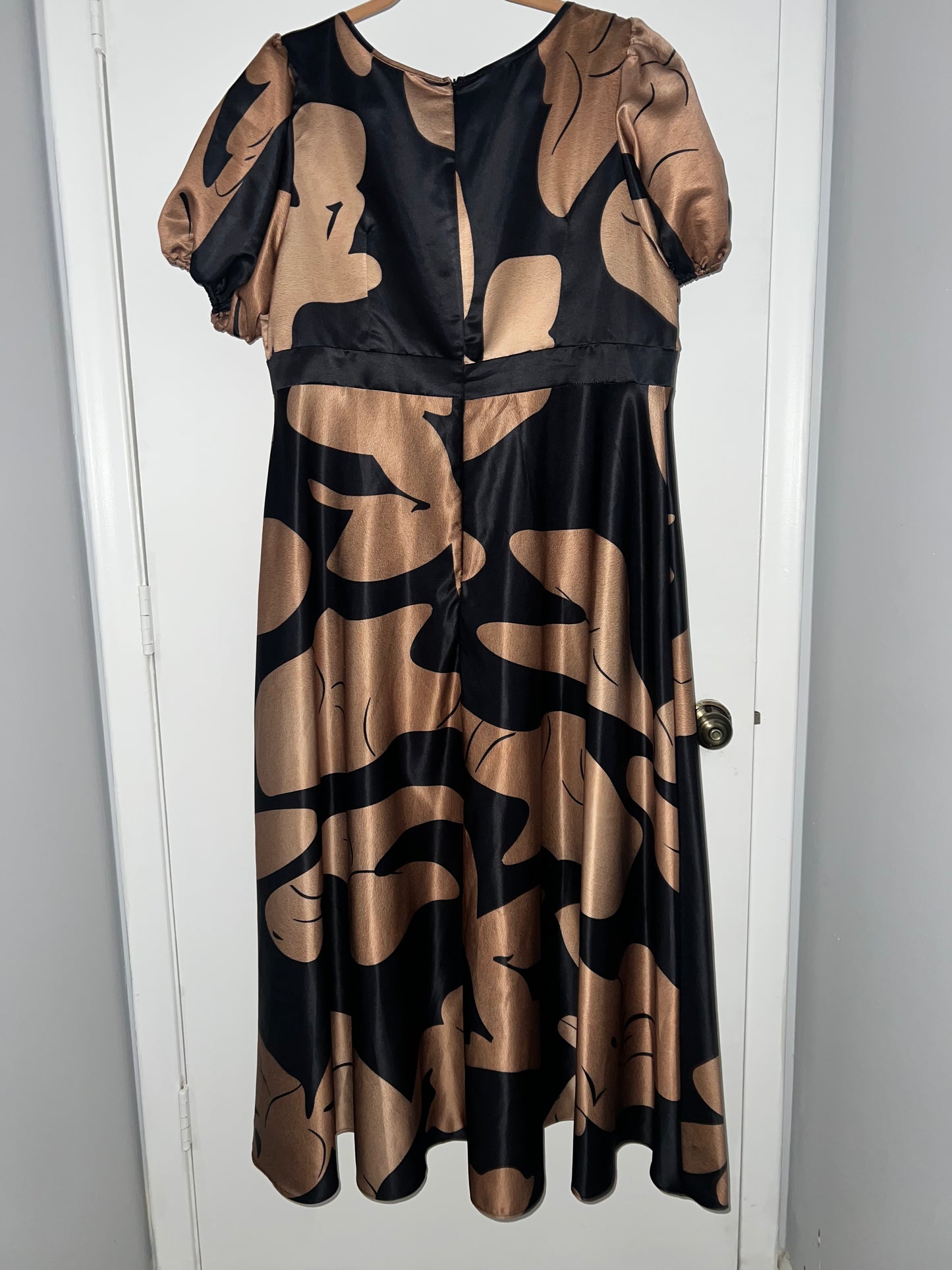 Bronze & Black Puff Sleeve Maxi #154