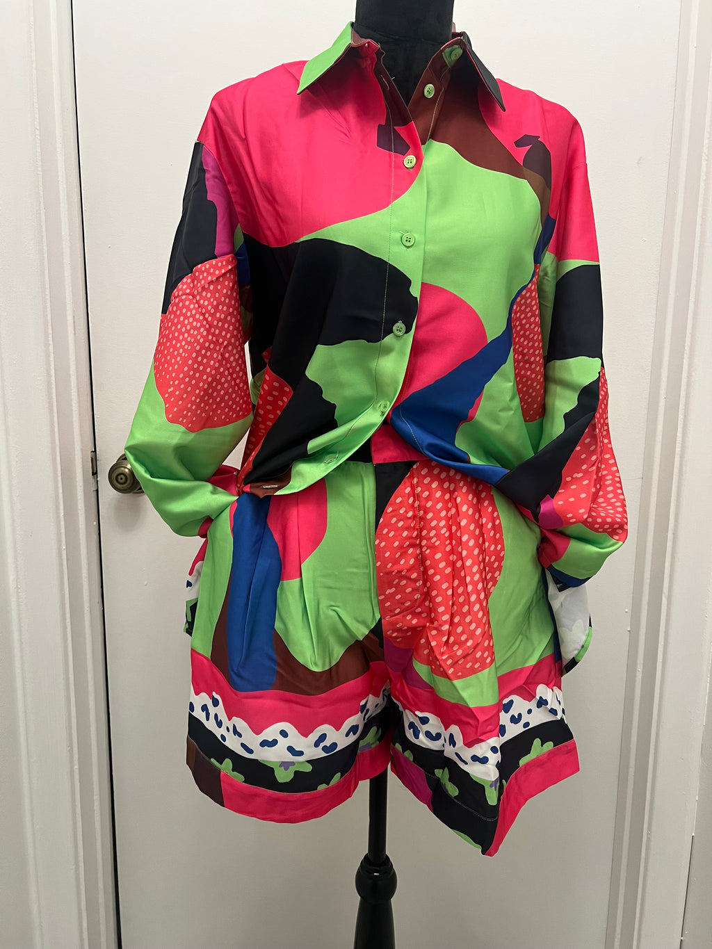 #4 Abstract Summer Short Set