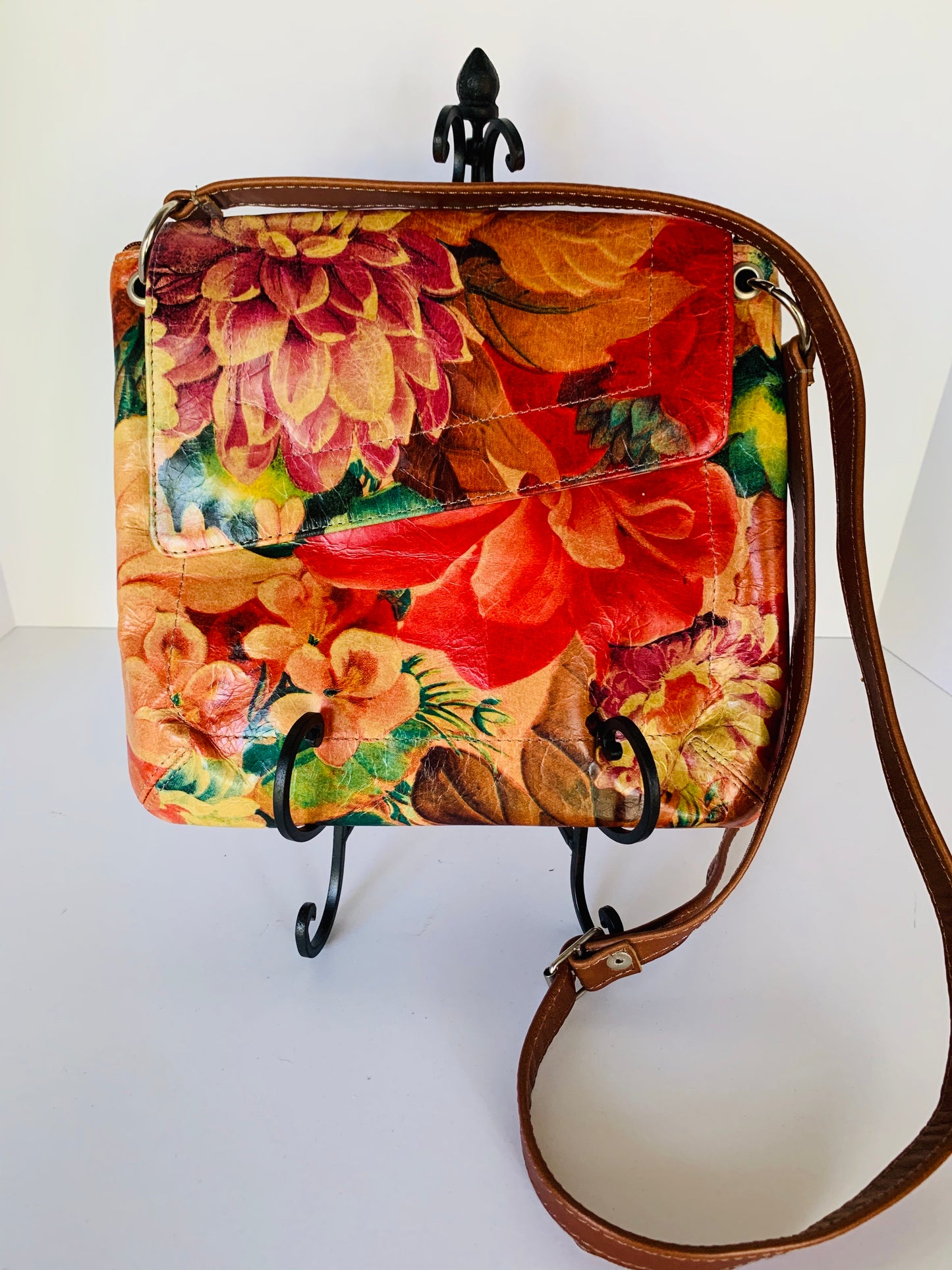 Tory Crossbody